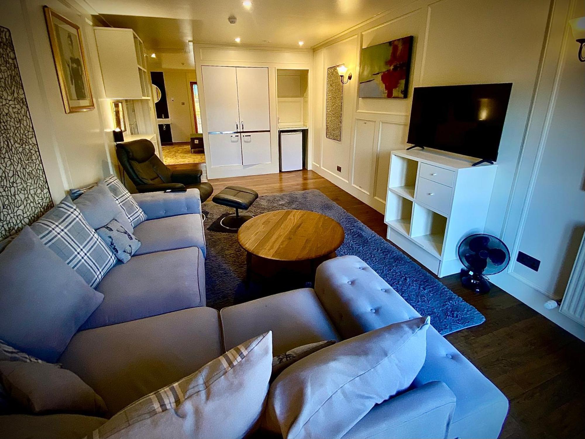 Deluxe Junior Suite