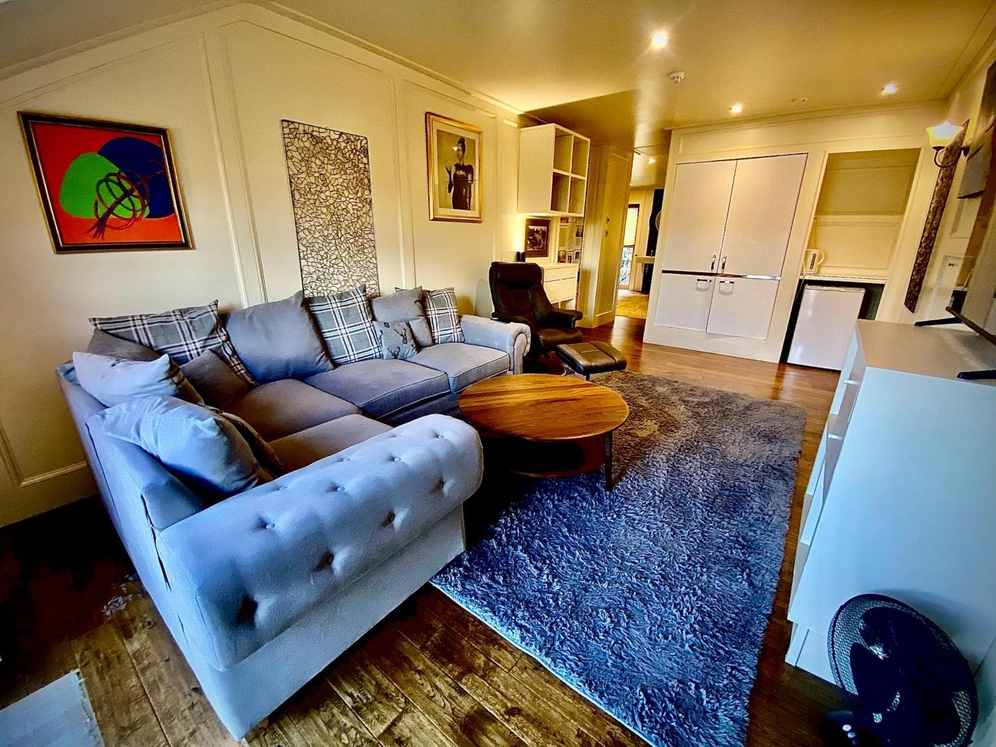 Deluxe Junior Suite