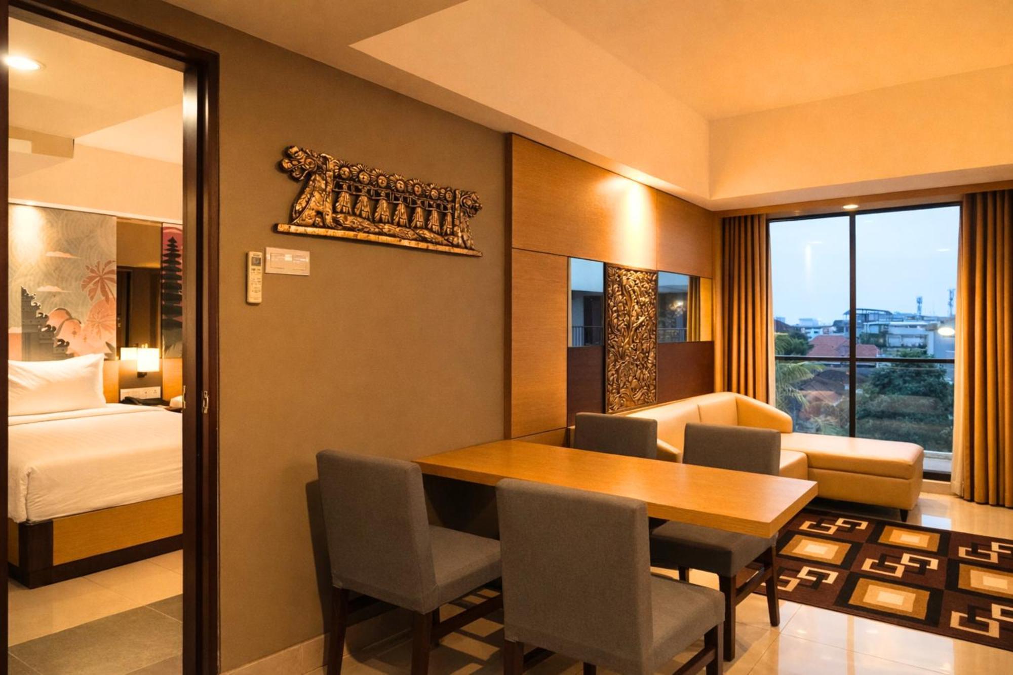Family Suite Balinese Culture Beach Club Experience