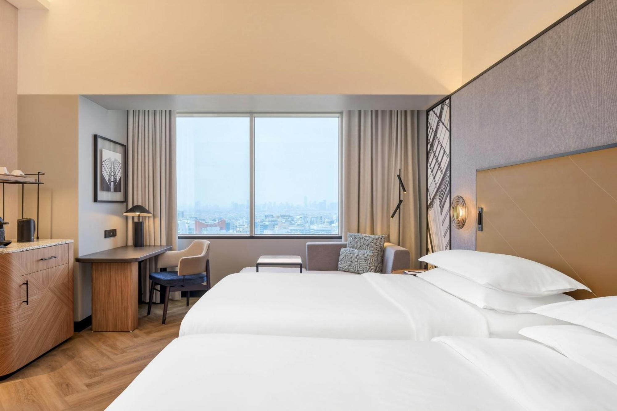 Superior Twin Room City View