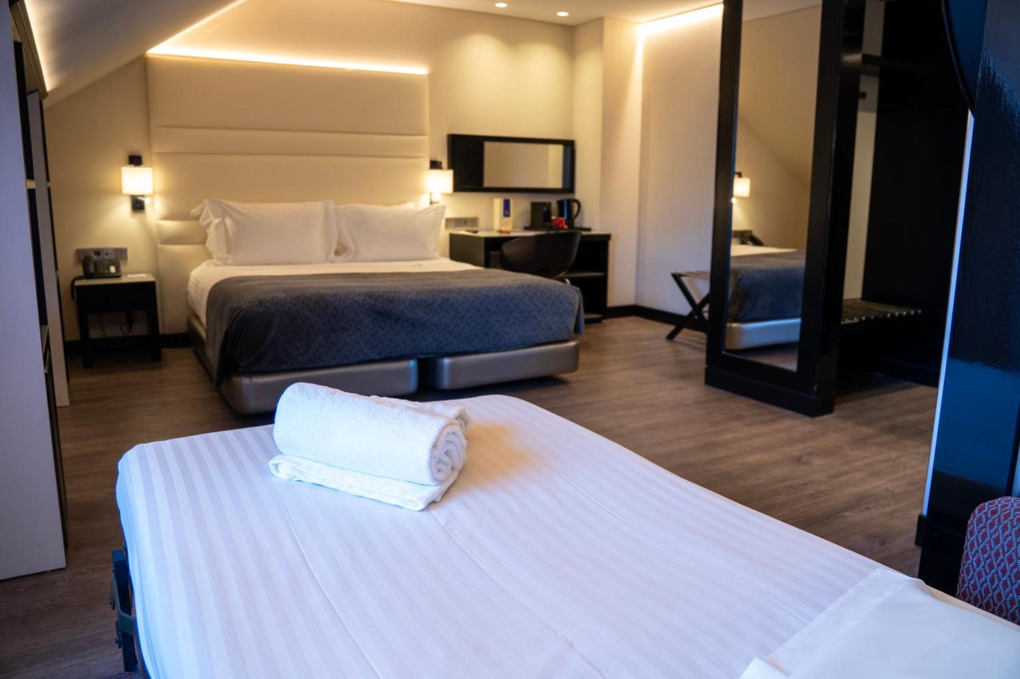 Superior Room Street View