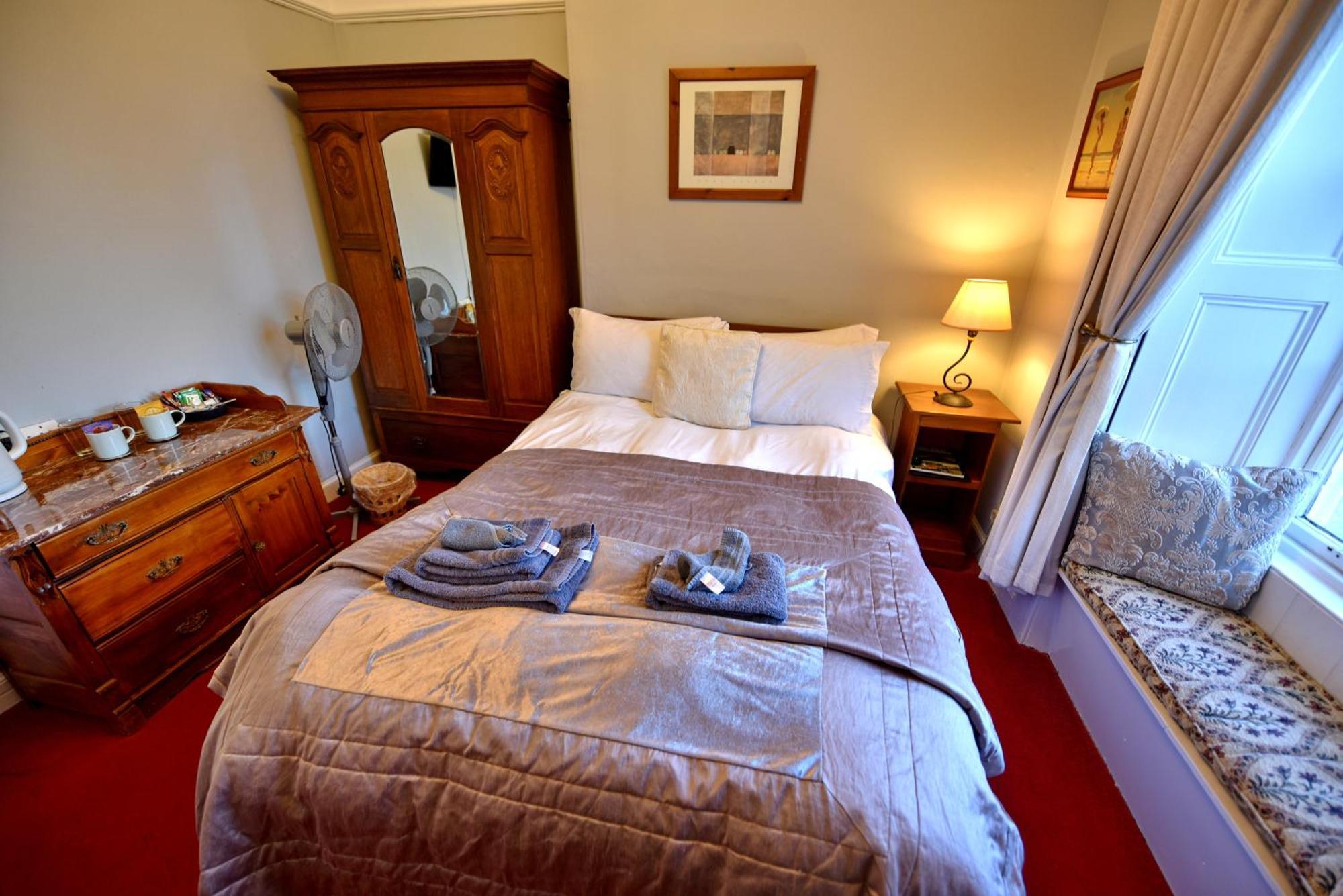 Small Double Room Ground Floor