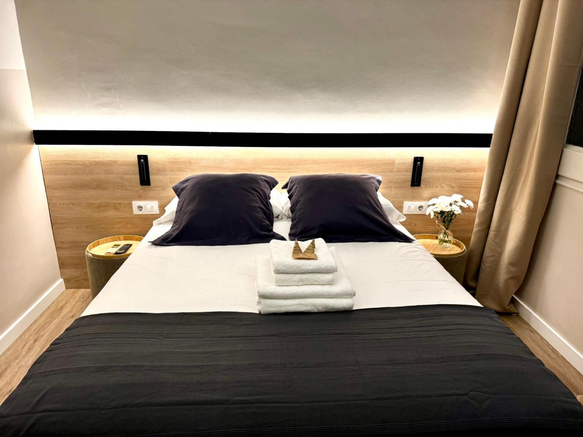 Economy Double Room external bathroom