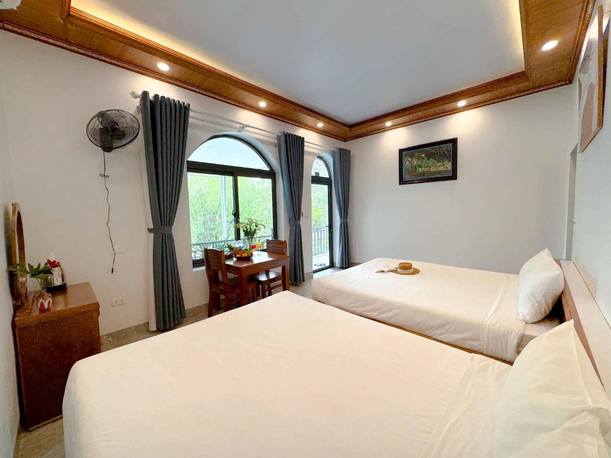 Deluxe Family Room