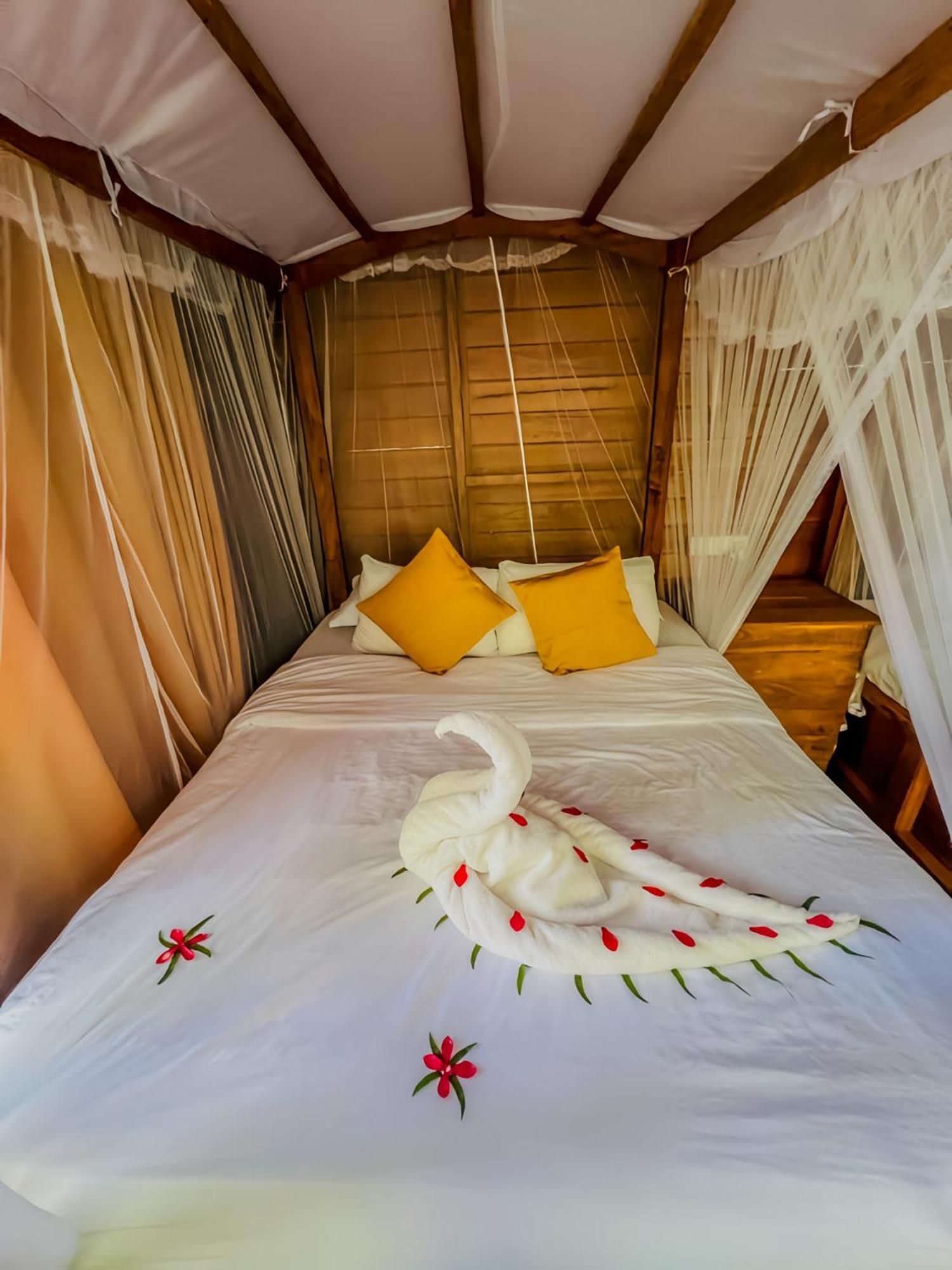 Triple Room Balcony