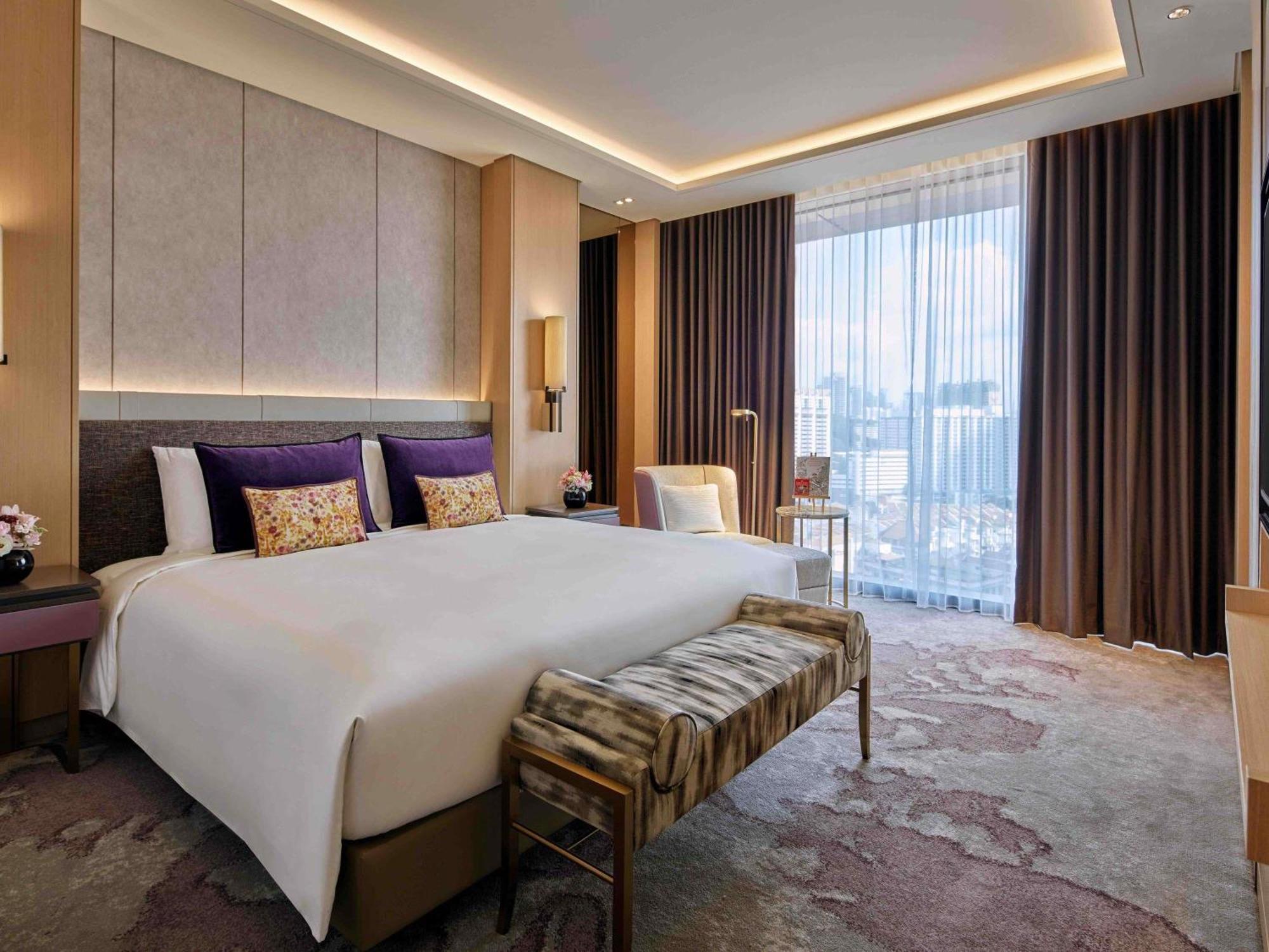 King Prestige Suite with Club Millésime Access and City View