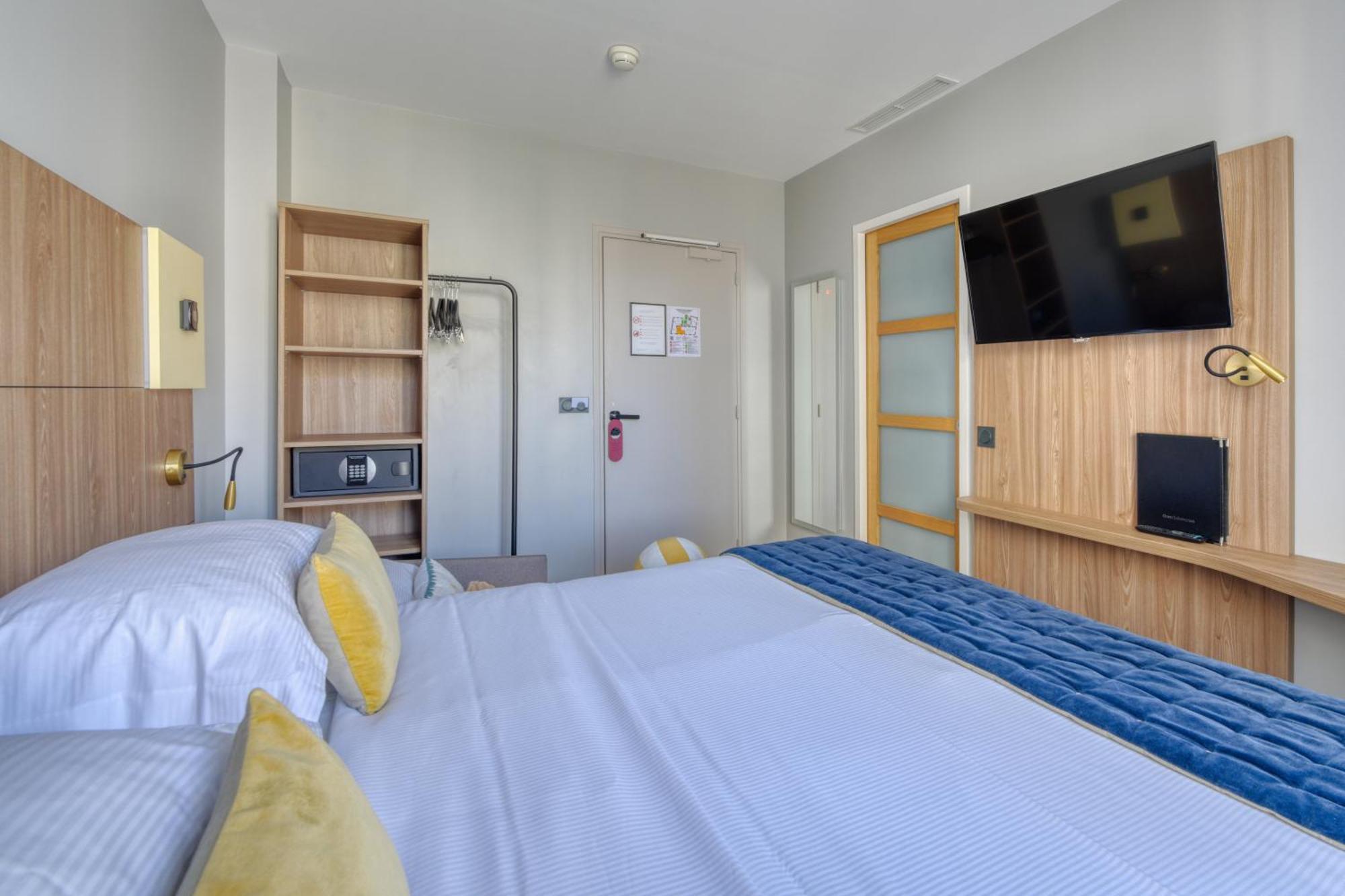 Double Room Sofa Bed
