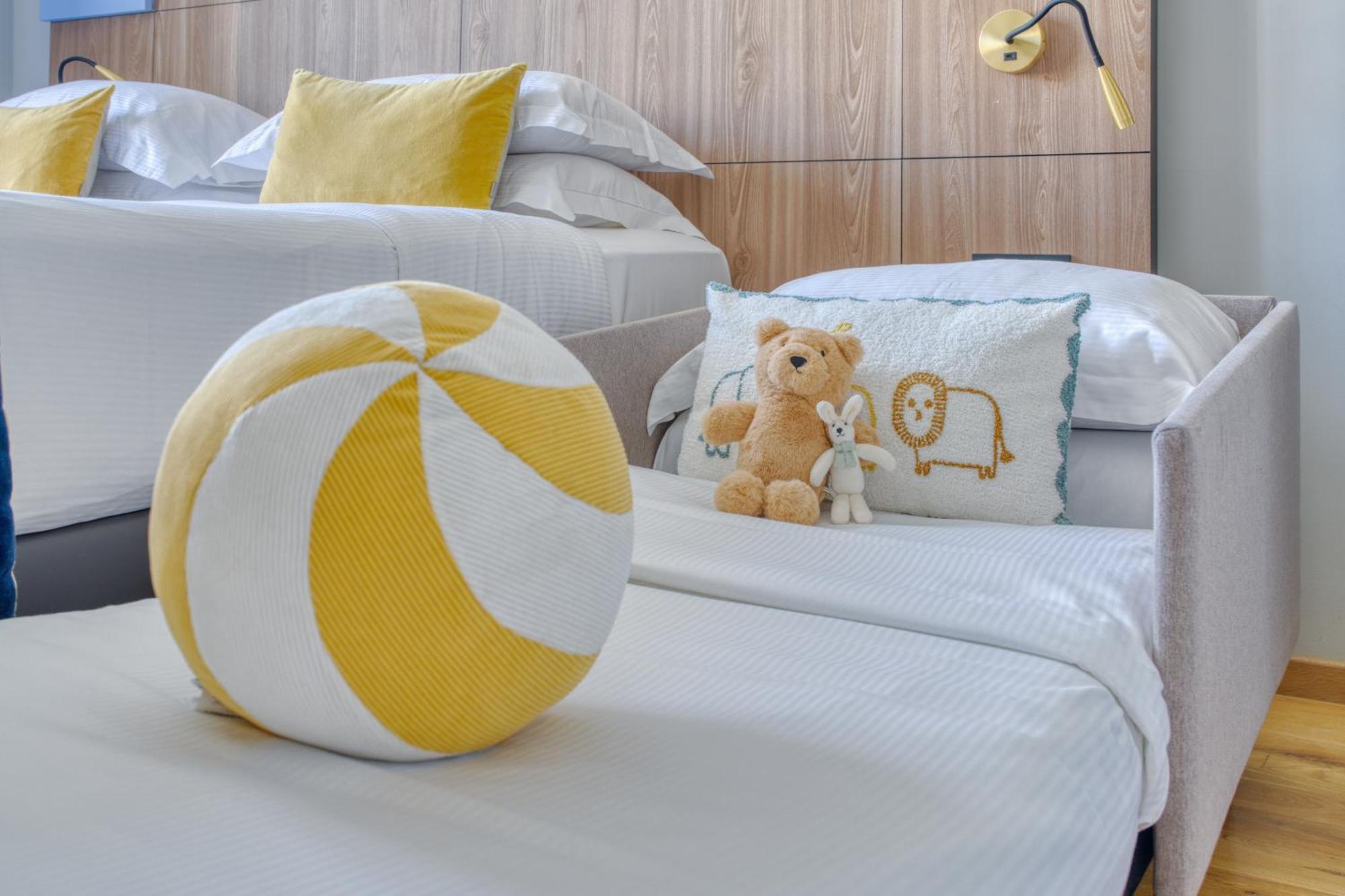 Double Room Sofa Bed
