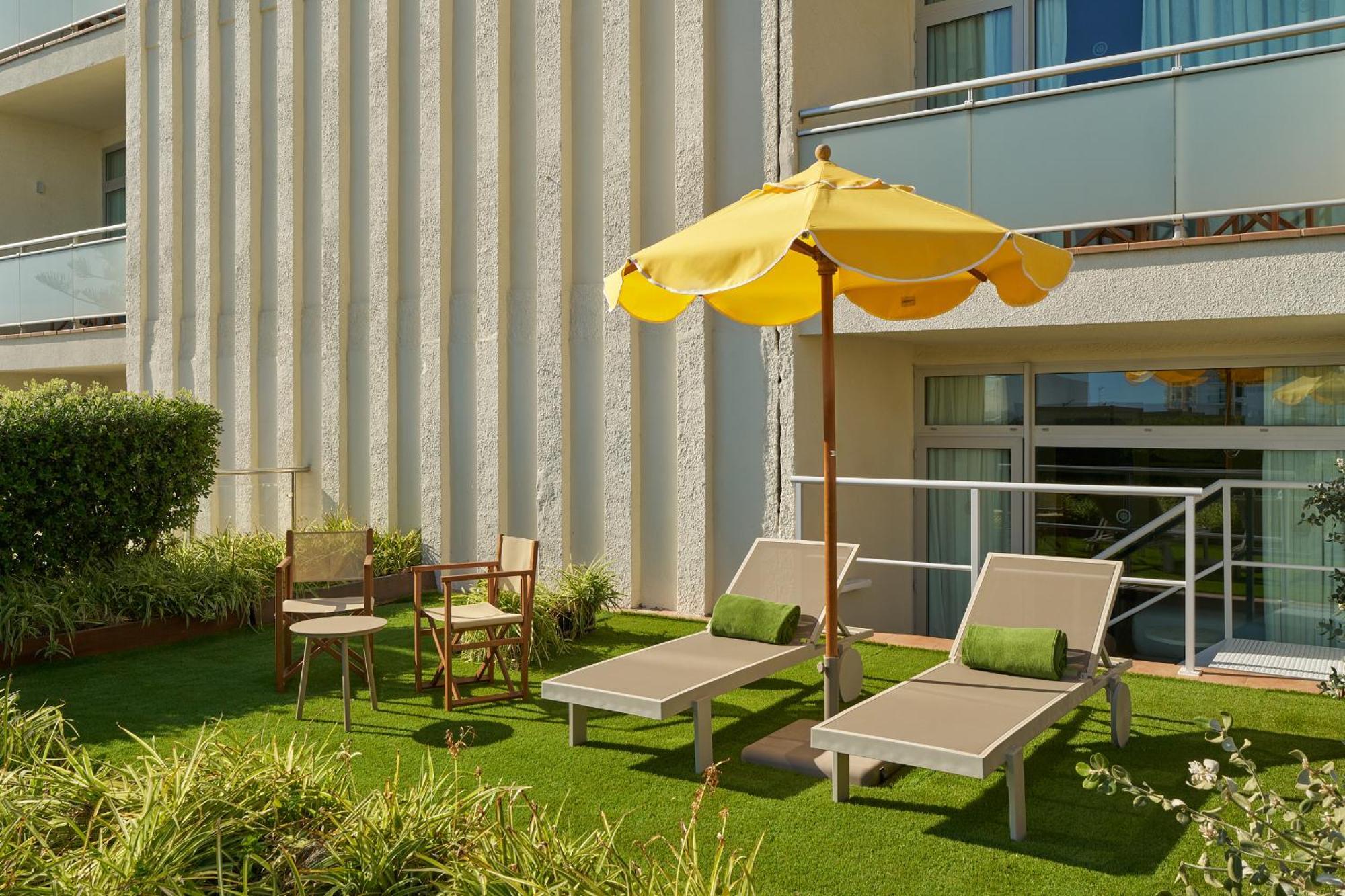 Deluxe Double Room Private Garden