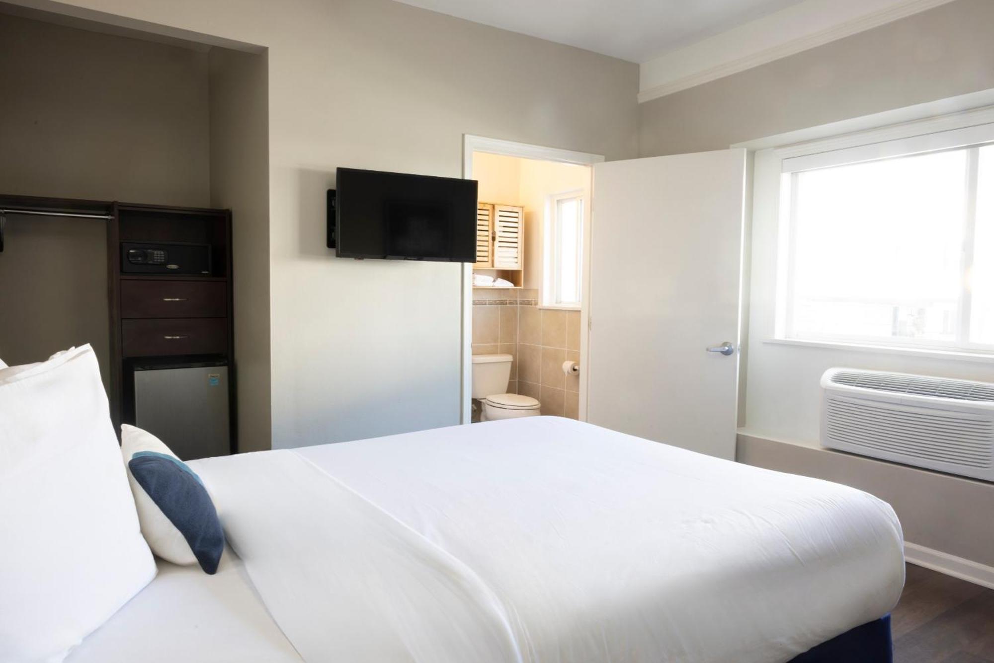 Superior Queen Room