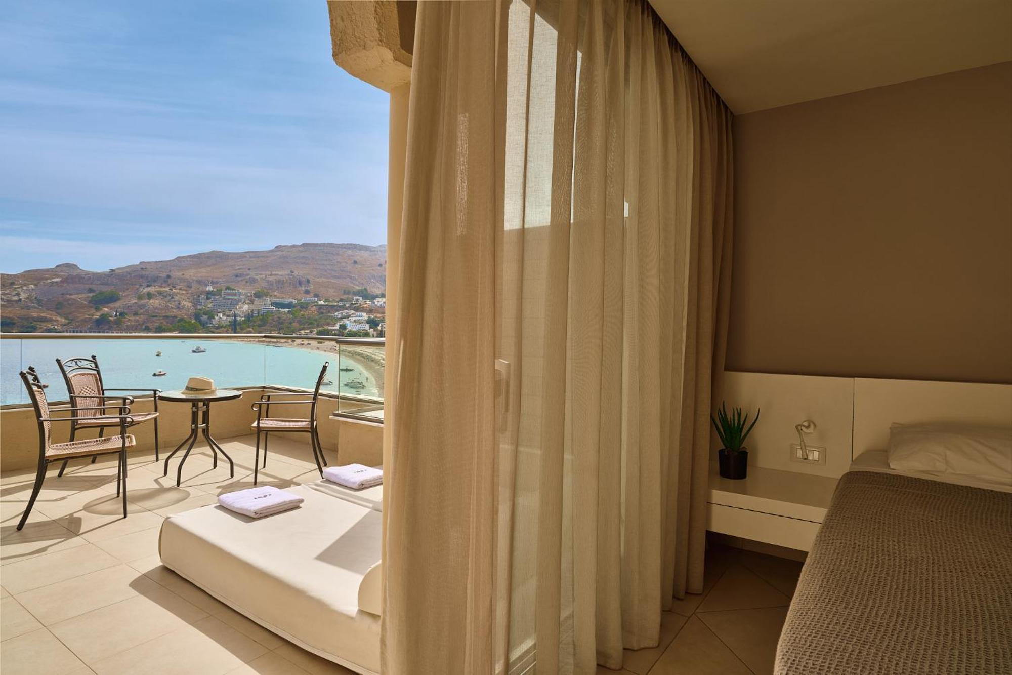 Deluxe Double Room Beach View