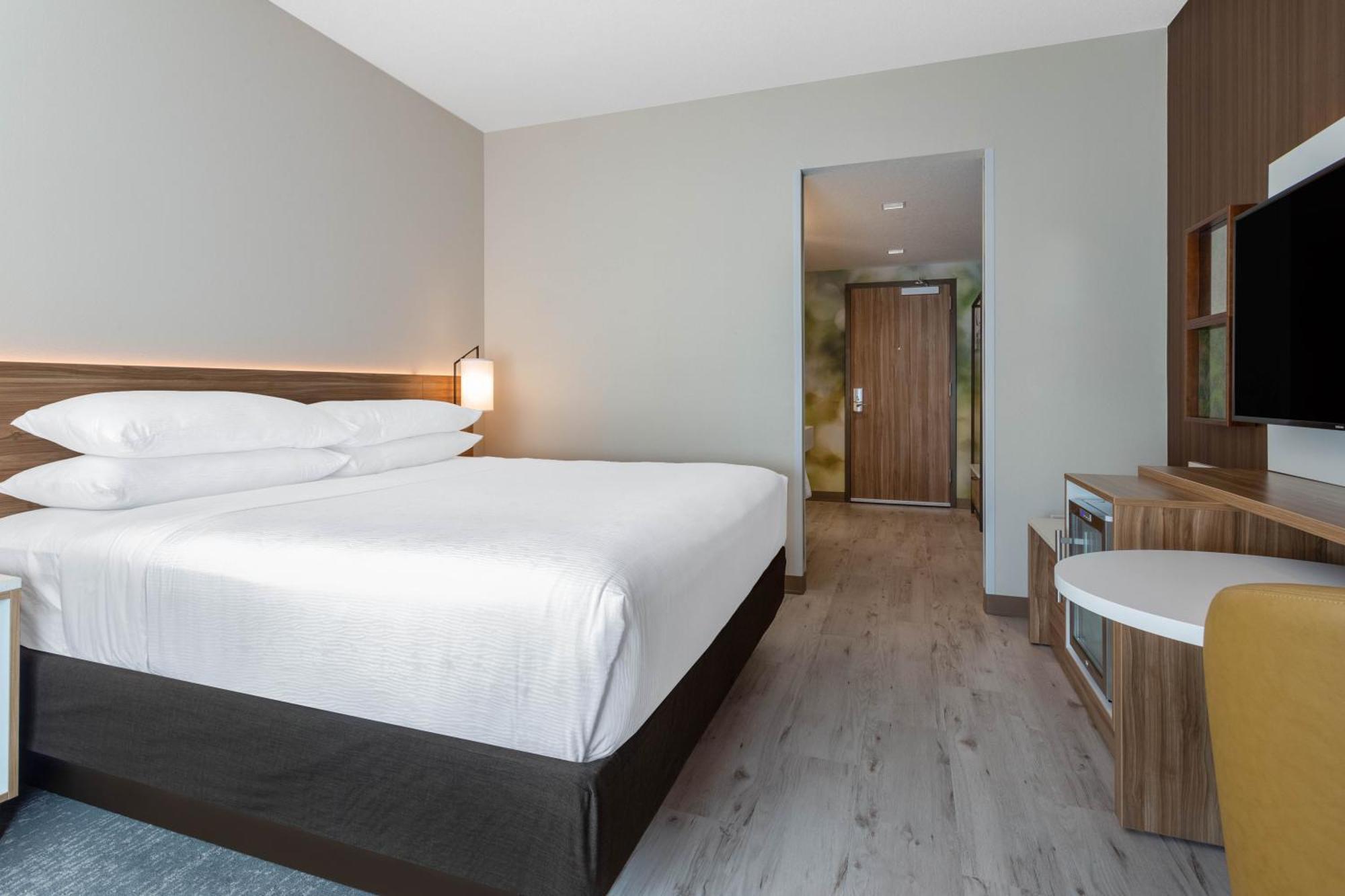King Room No Resort Fee