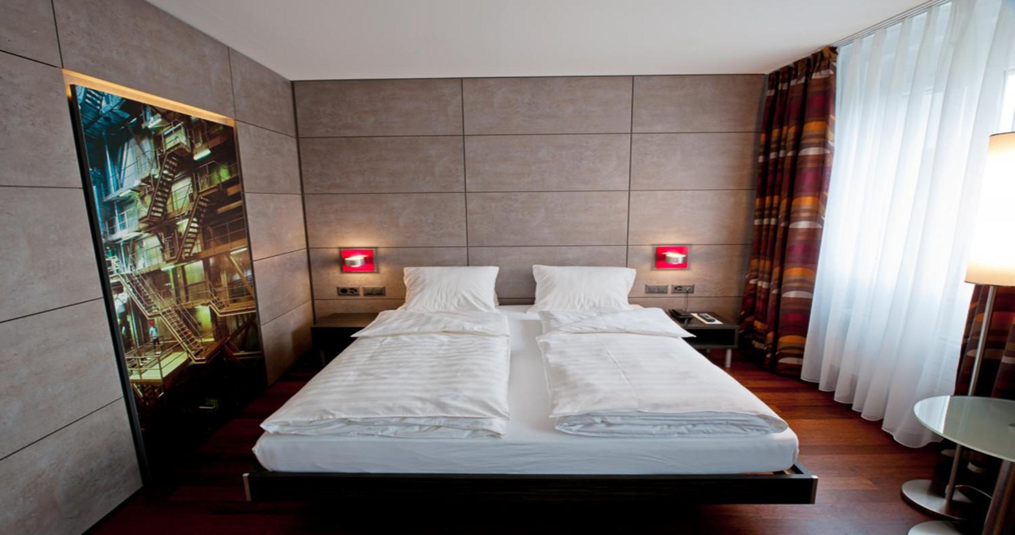 Double Room Air-Conditioning