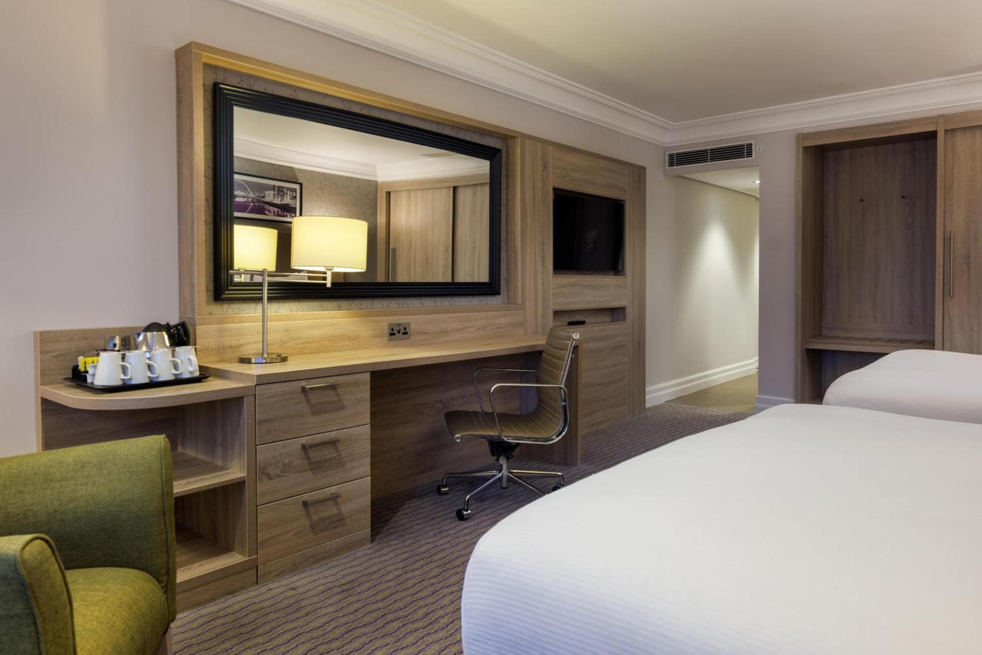 Deluxe Queen Room with Two Queen Beds,1765796422:JPEG