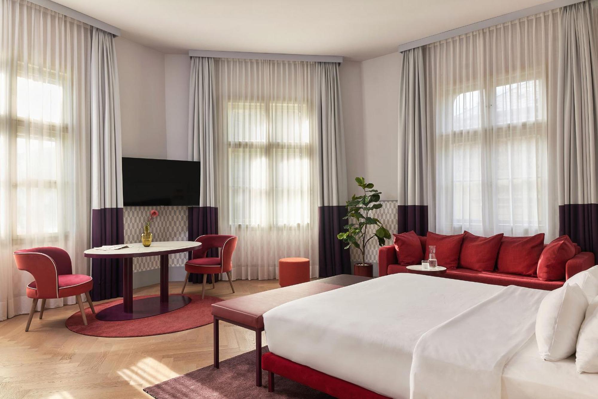 Junior Suite