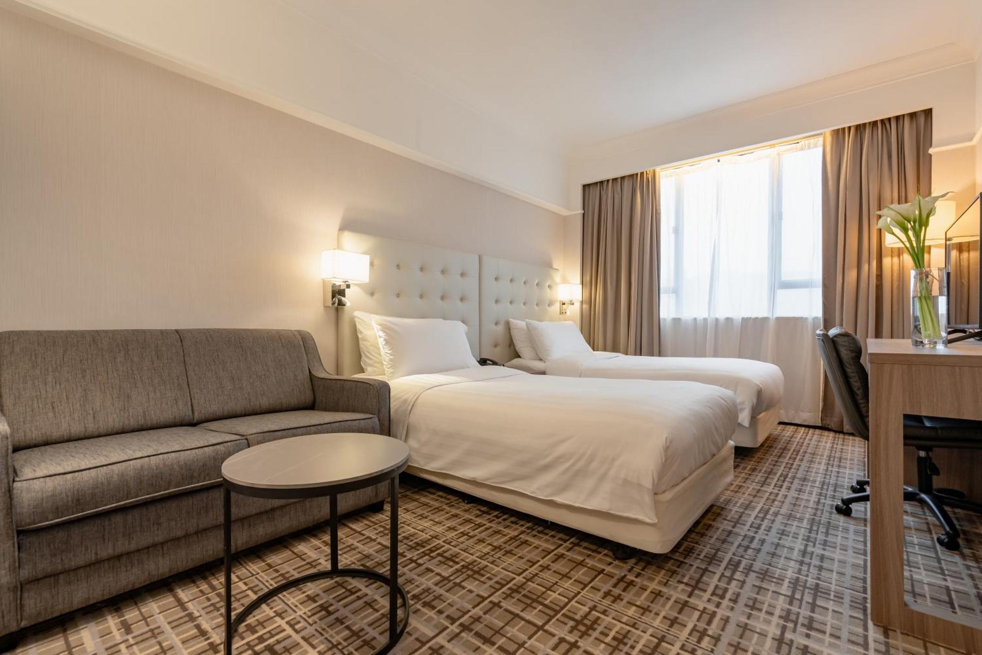 Panda Plus Twin Room Mid-to-high Floor
