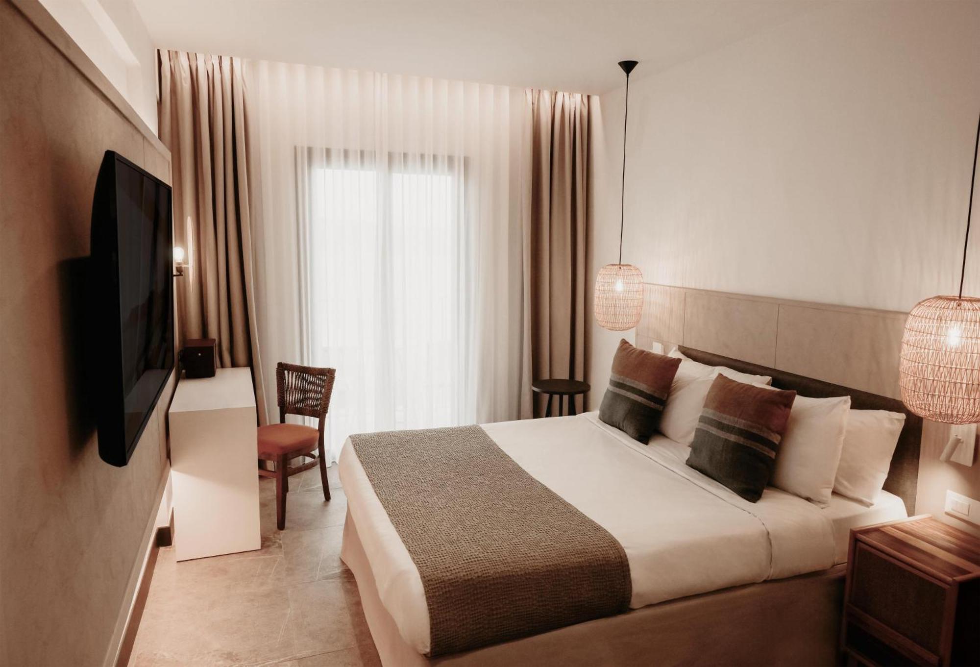 Queen Room Sea View