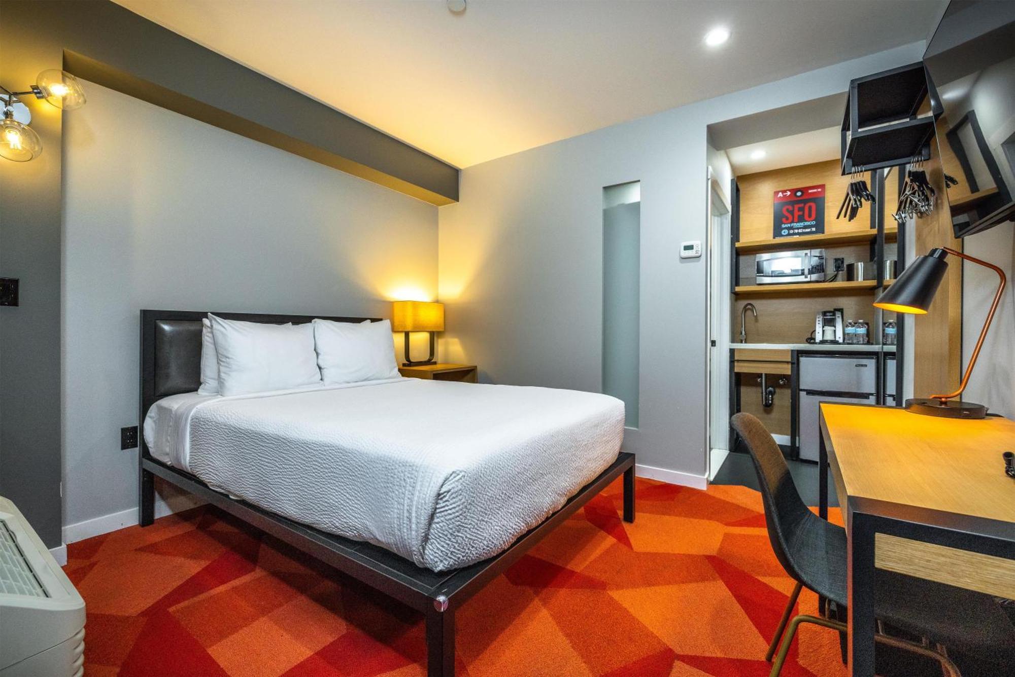 Queen Room