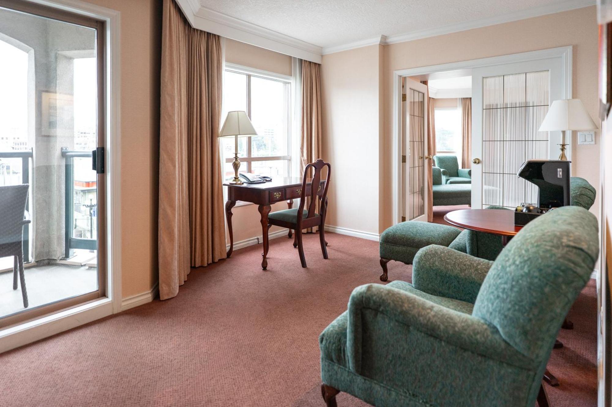 City View Suite Two Queen Beds