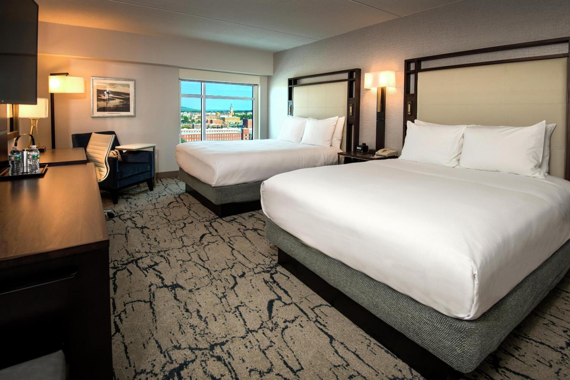 Queen Room Two Queen Beds