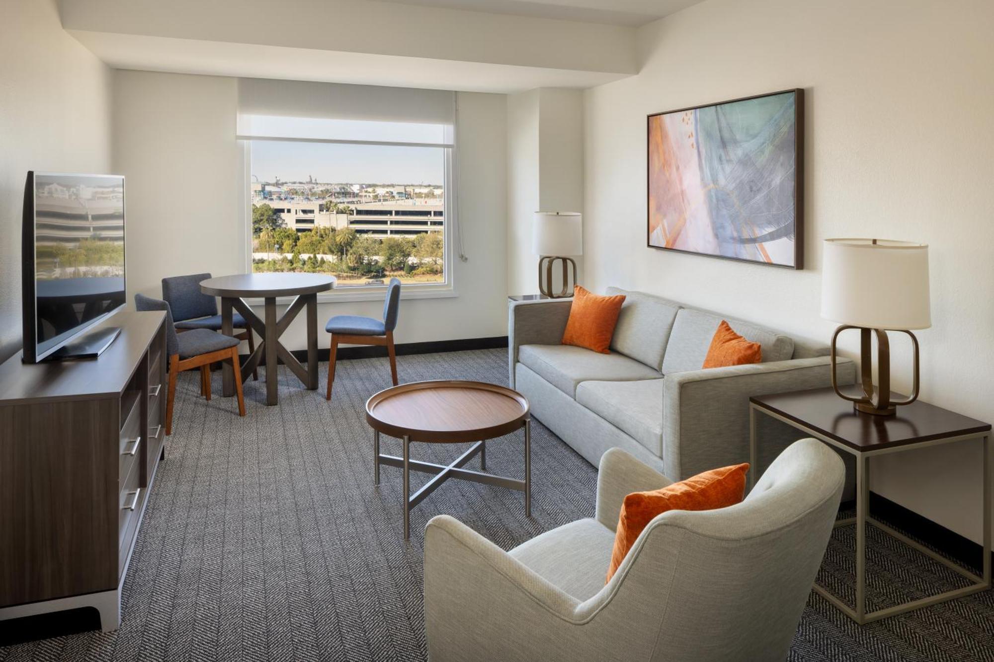 One-Bedroom Double Suite City View High Floor