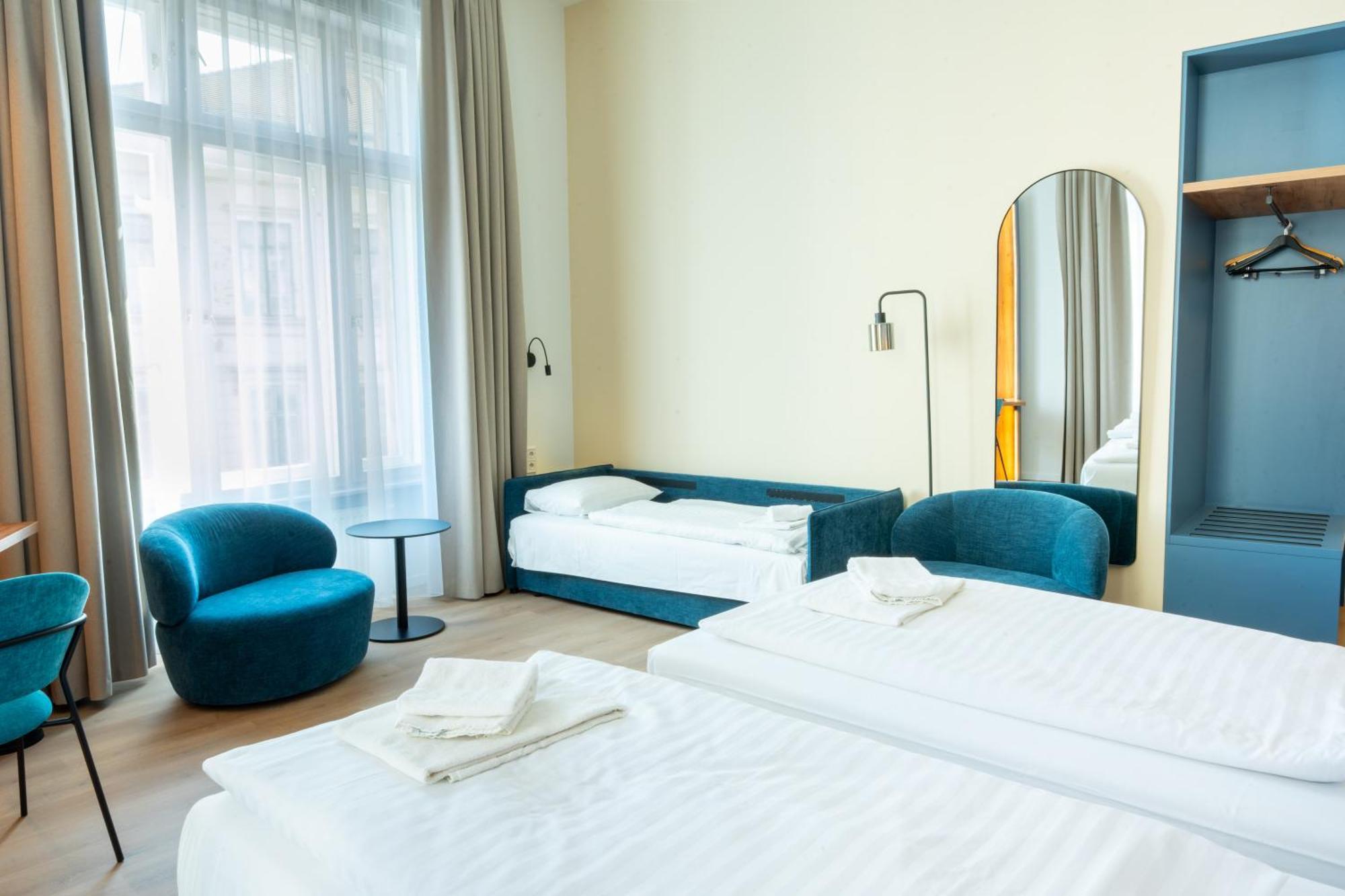 Deluxe Double Room Extra Bed Street View