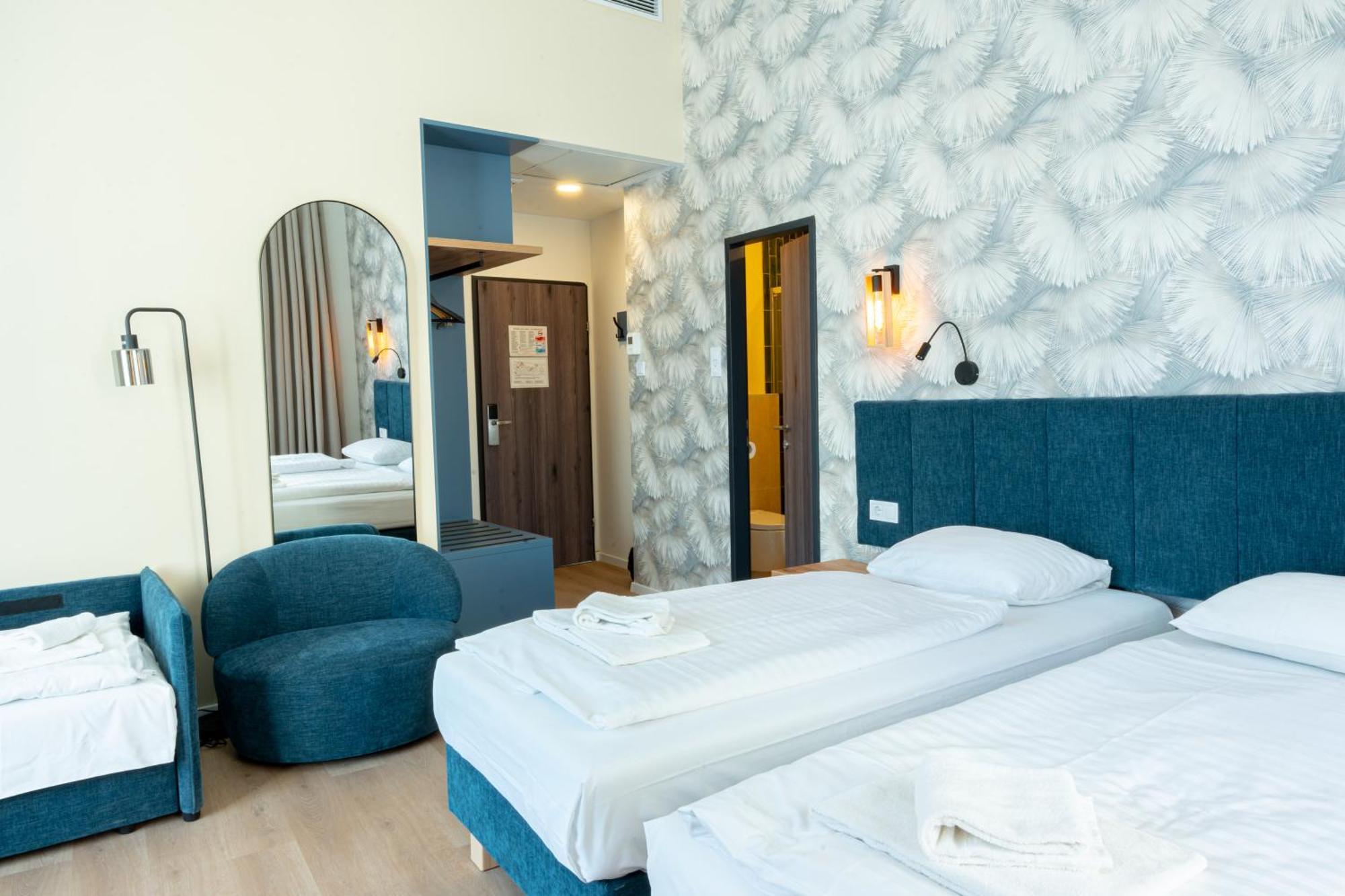 Deluxe Double Room Extra Bed Street View