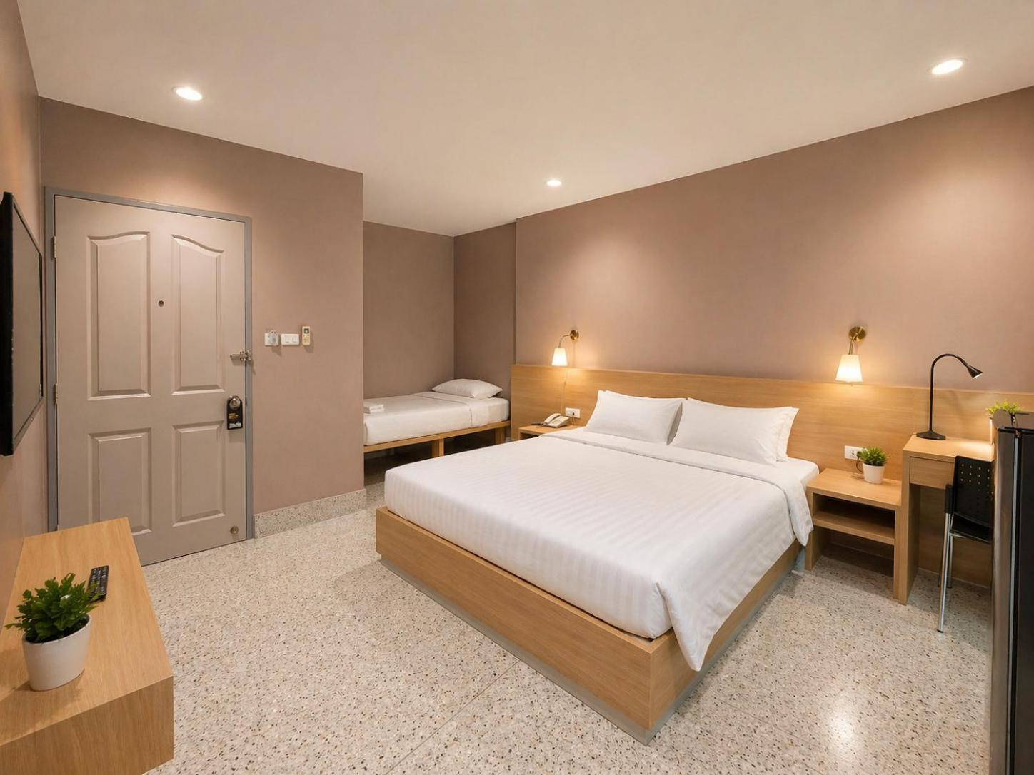 Standard Triple Room without a Window