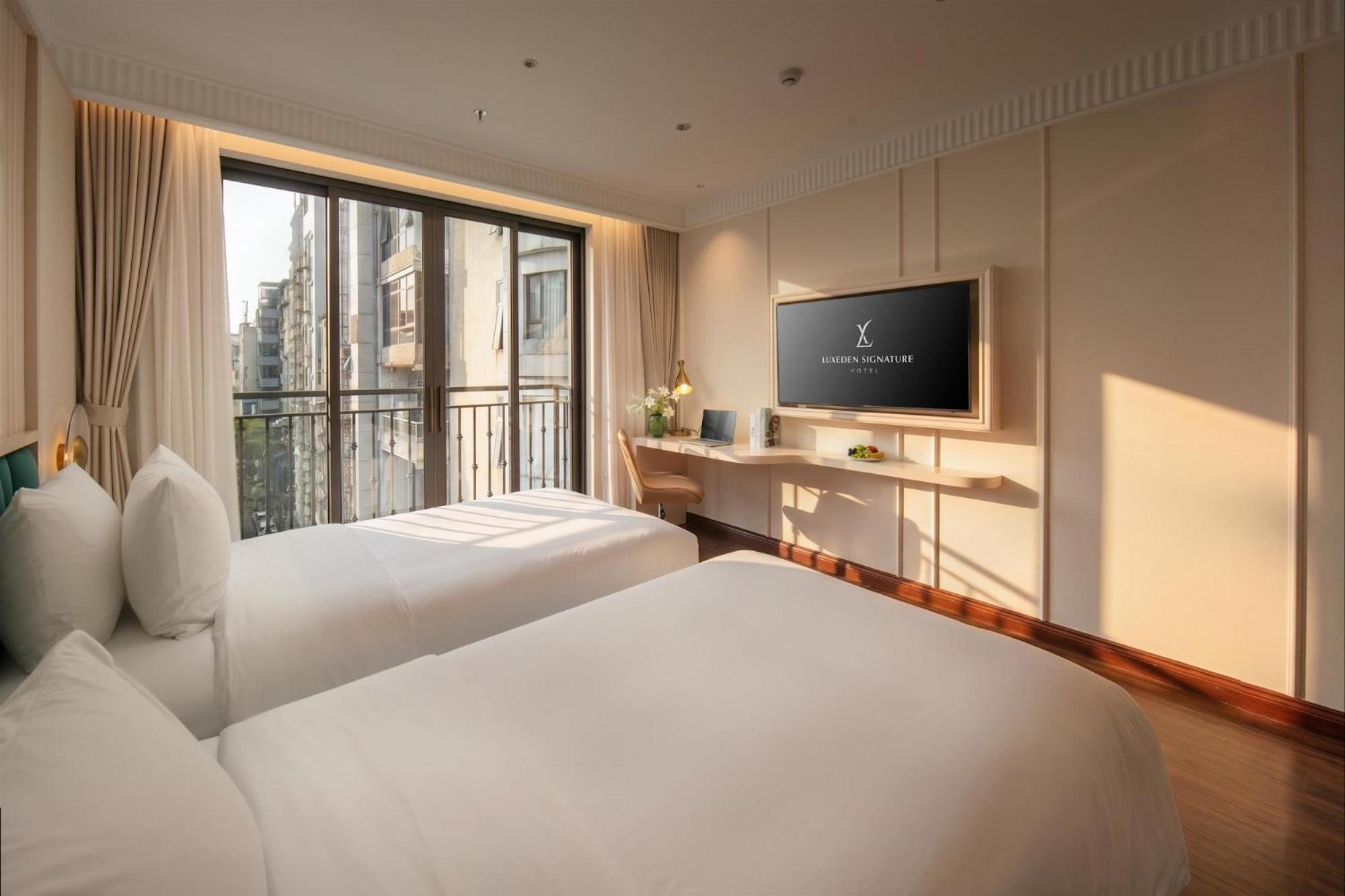 Junior Suite Balcony