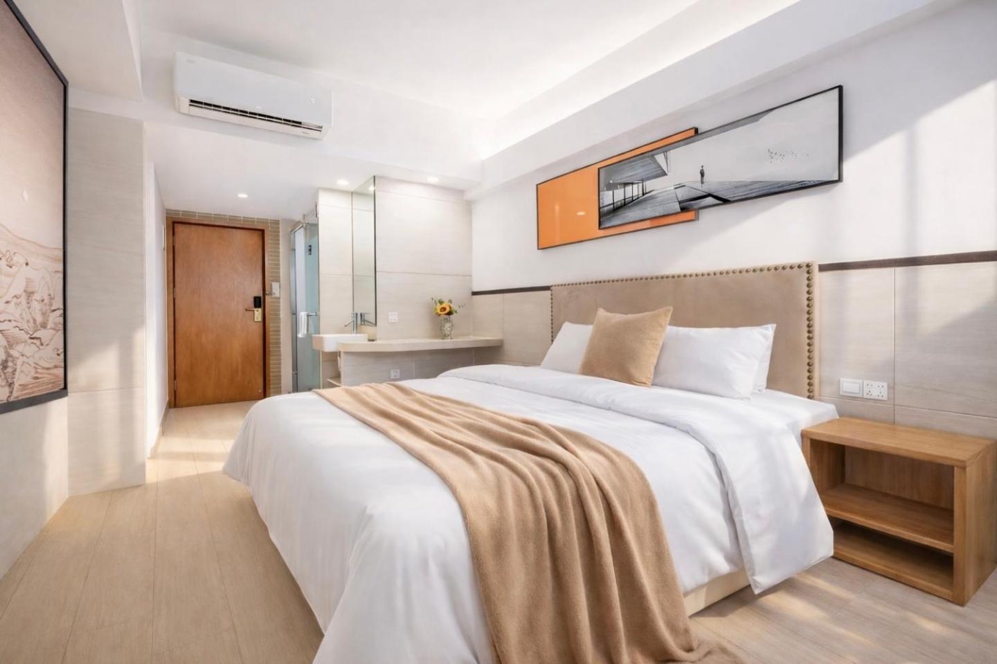 Boutique Double Room A,1765860201:JPEG