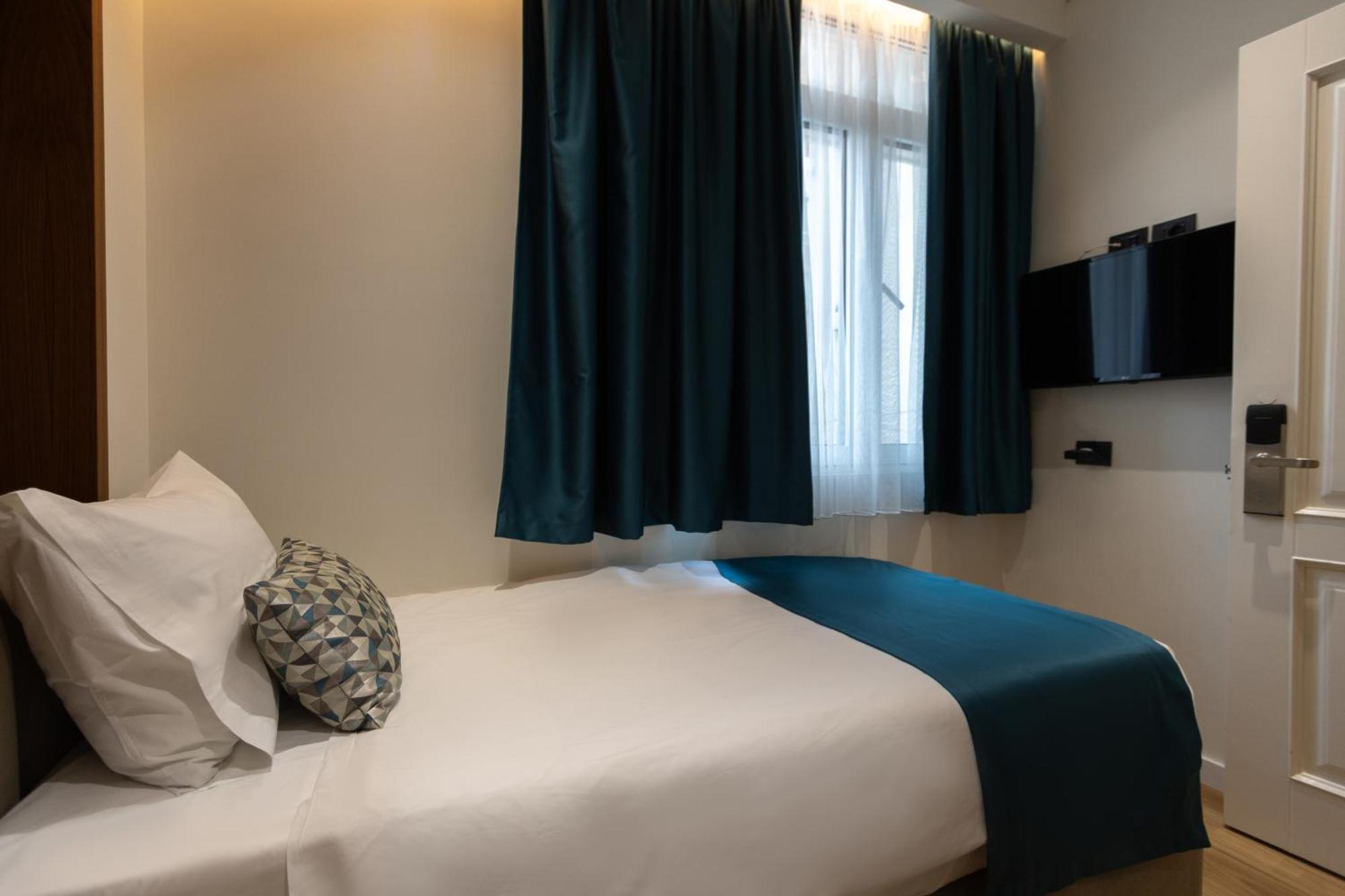 Small single room