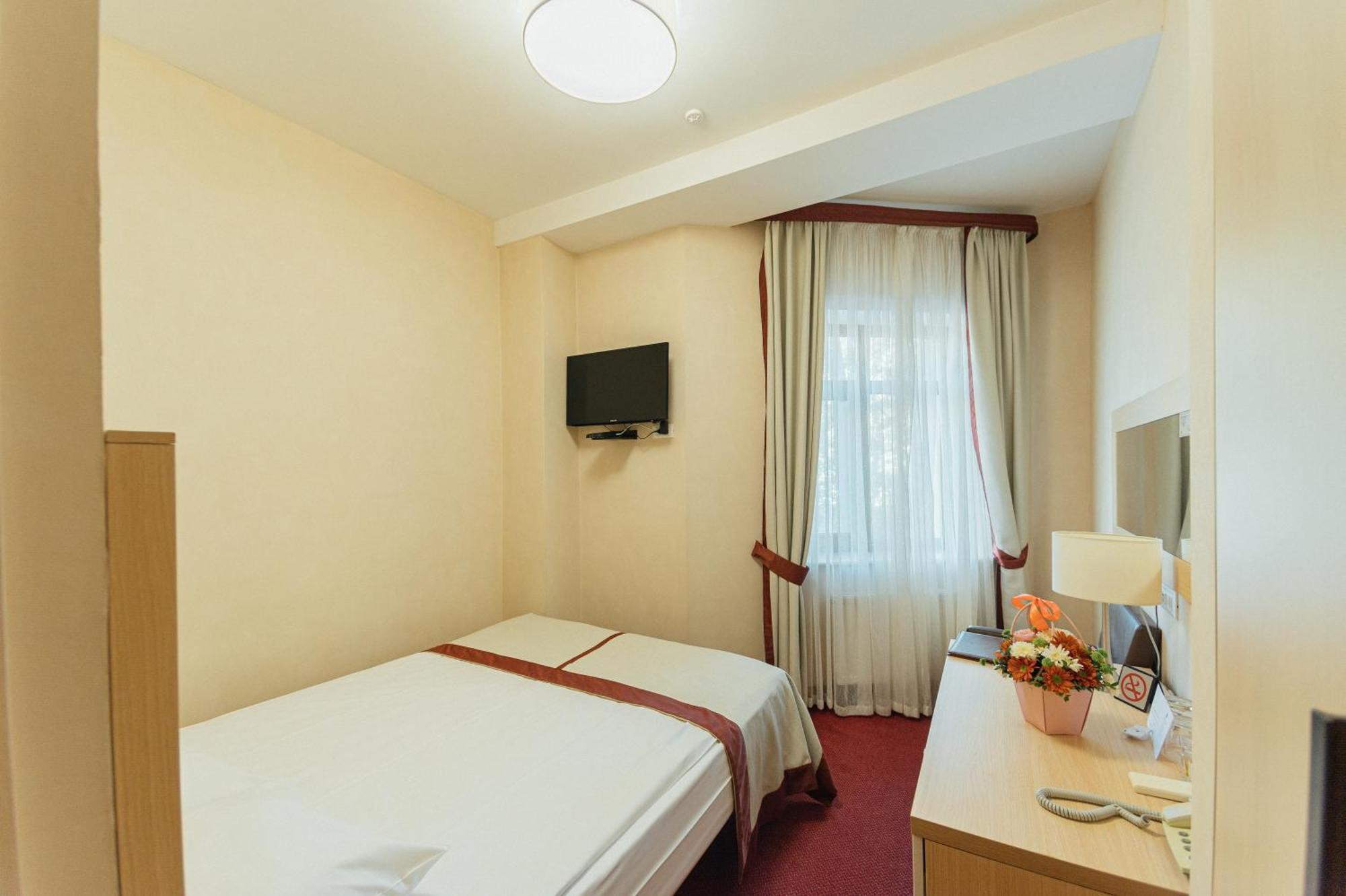 Classic Double or Twin Room