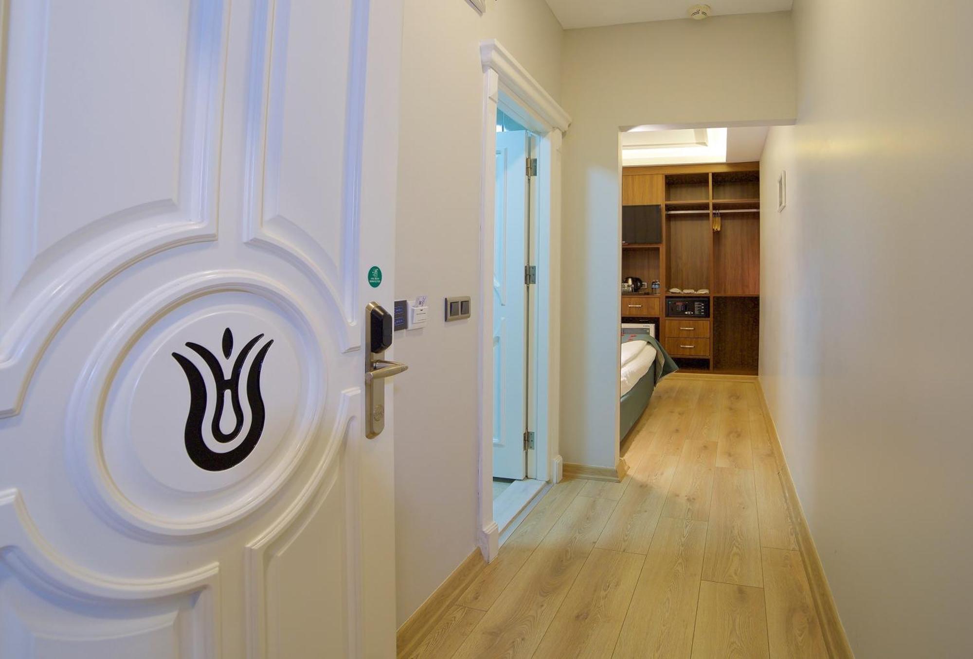 Standard Triple Room,1774492616:JPEG