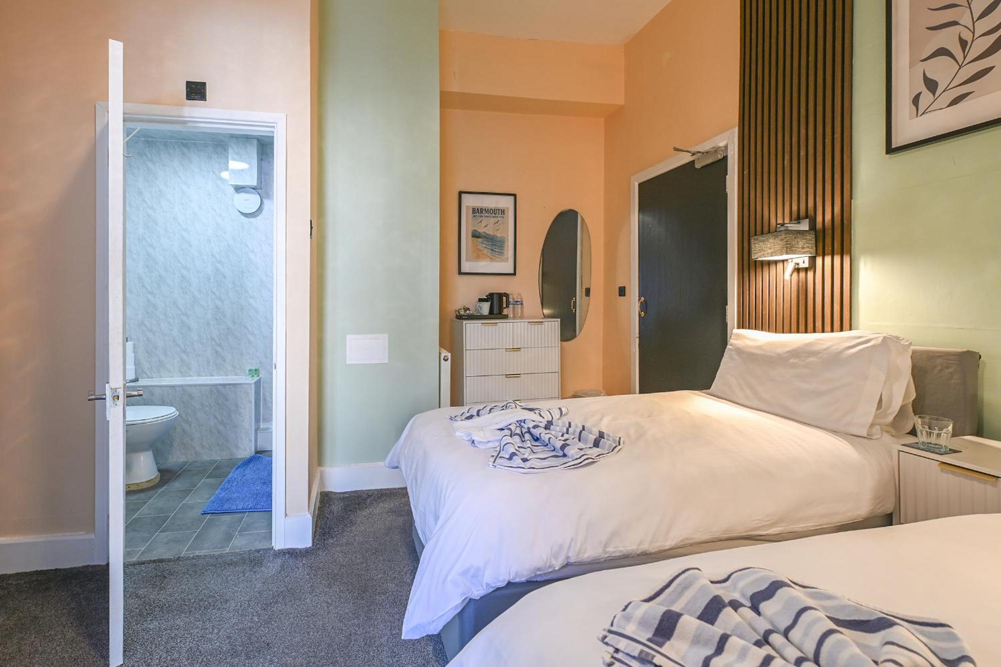 Standard Twin Room Mountain View
