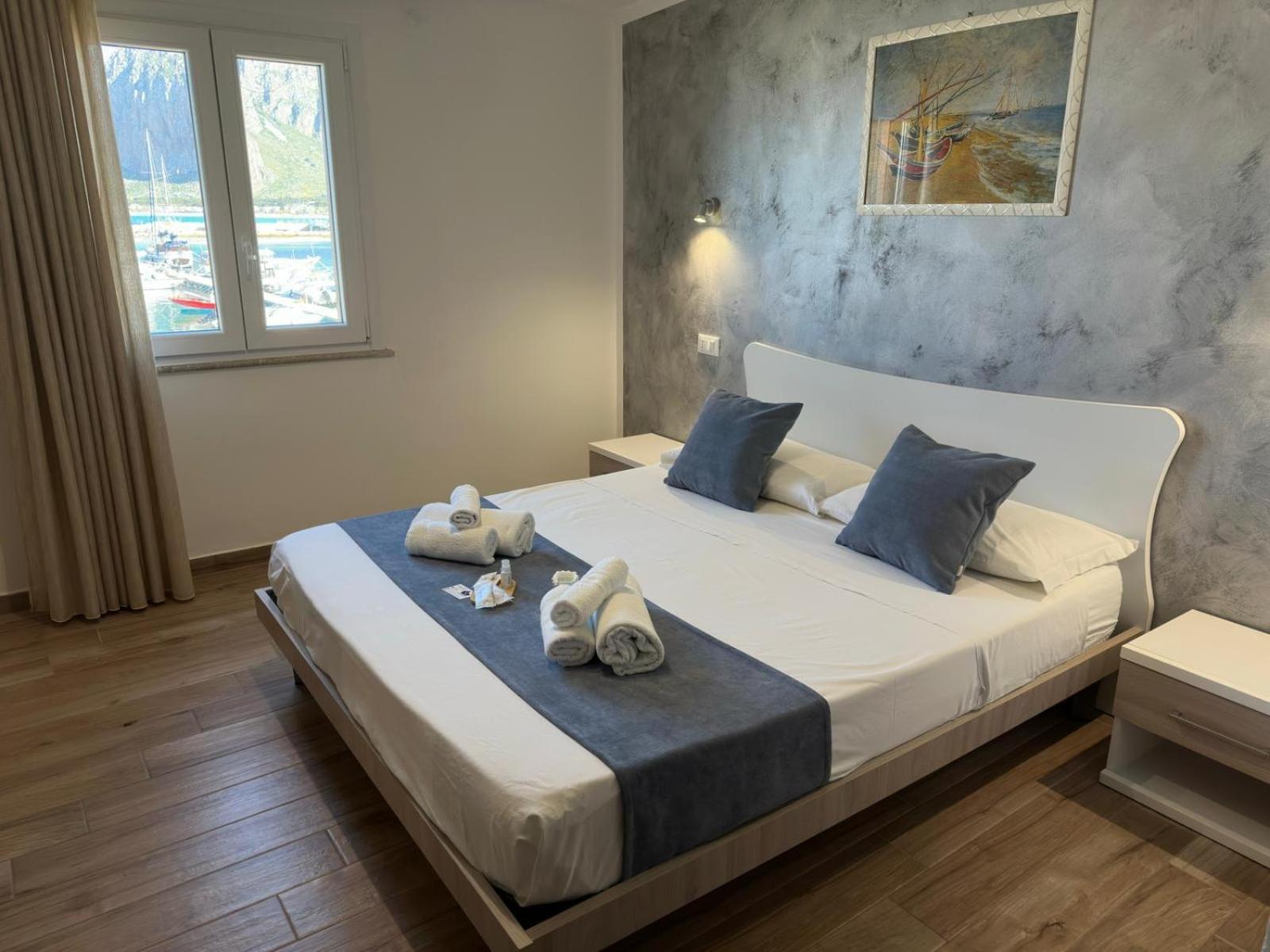Double Room Sea View