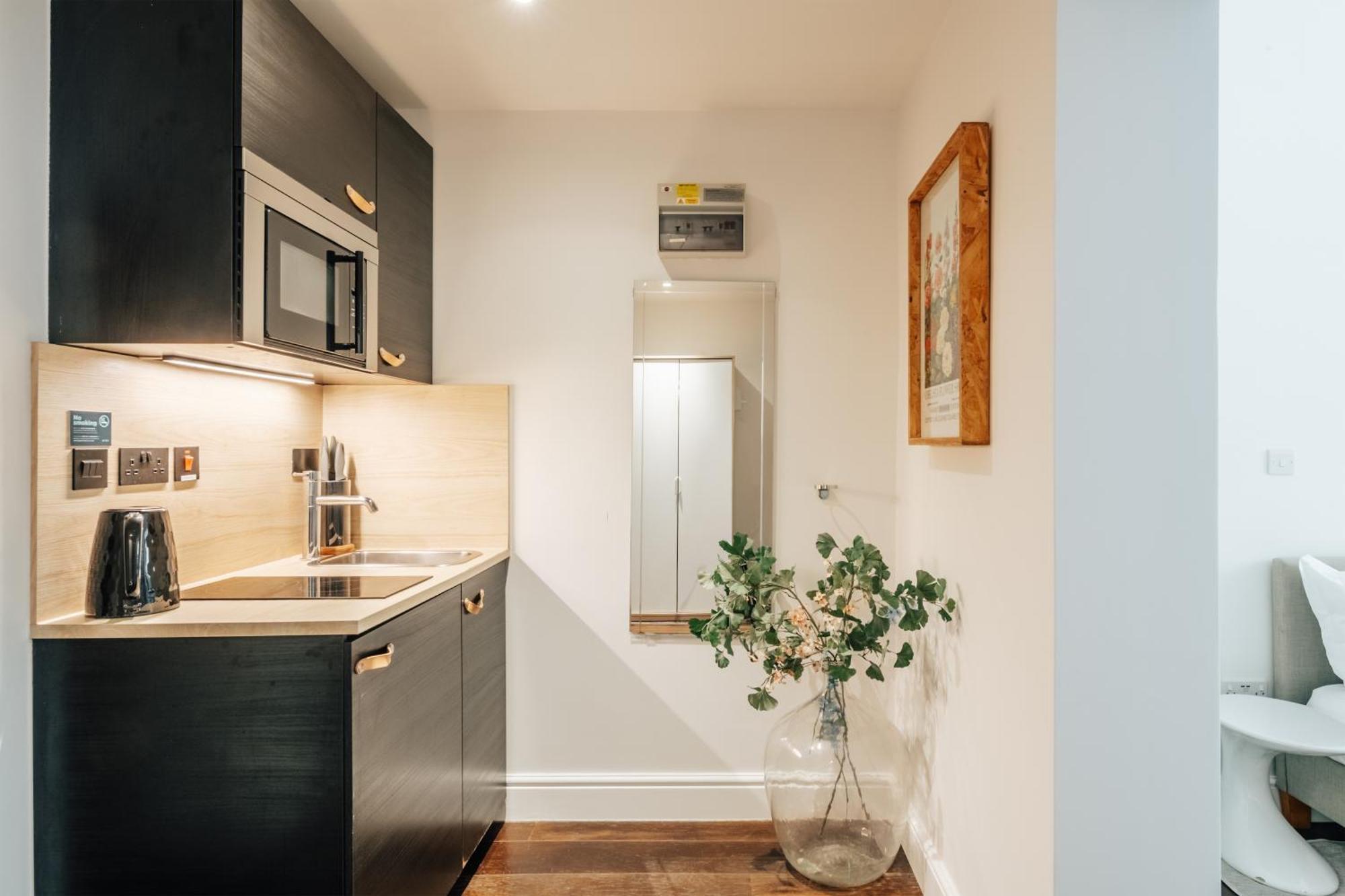 Studio Apartment Lower Ground