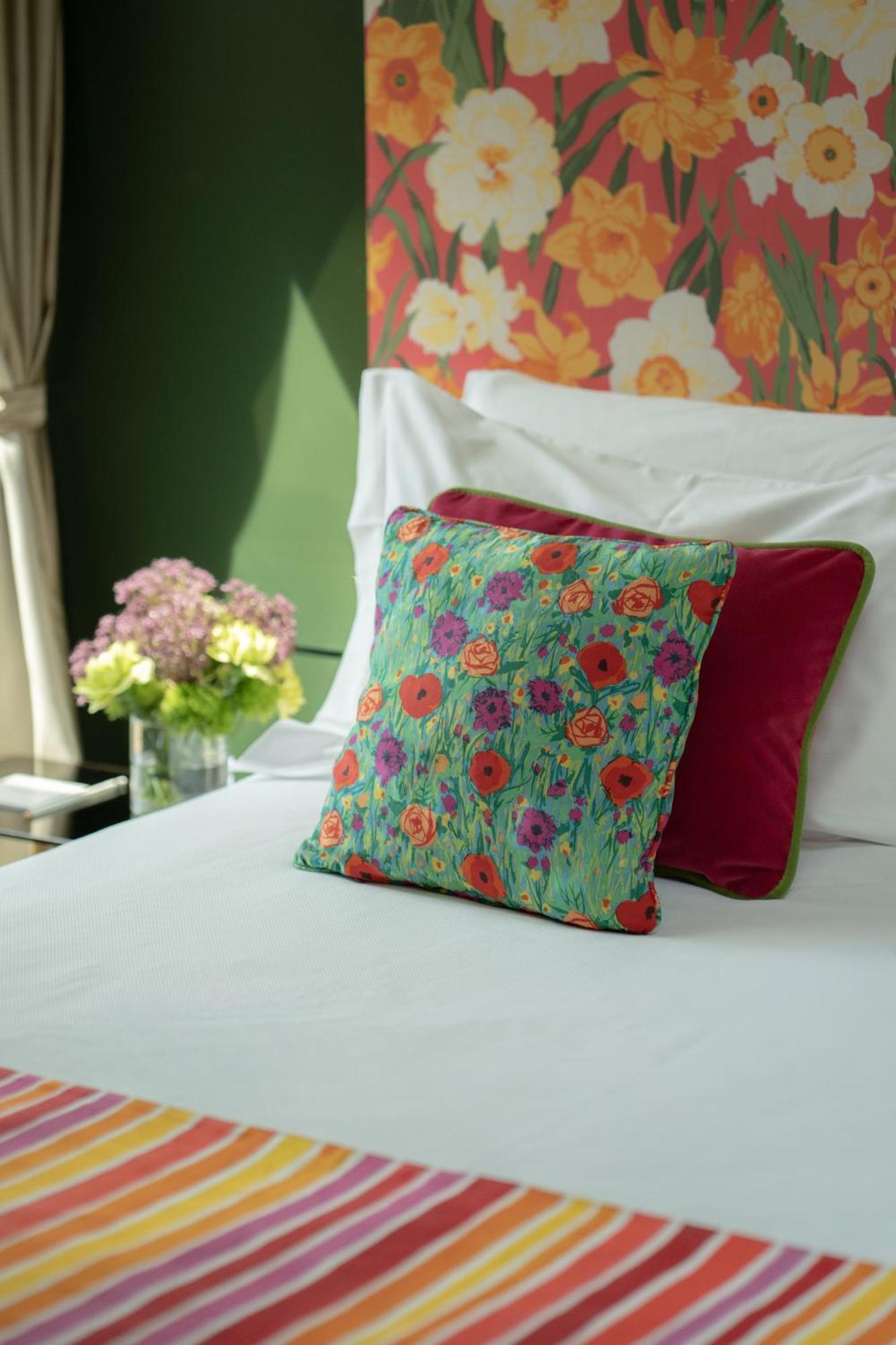 Deluxe Double Room Upper Floor