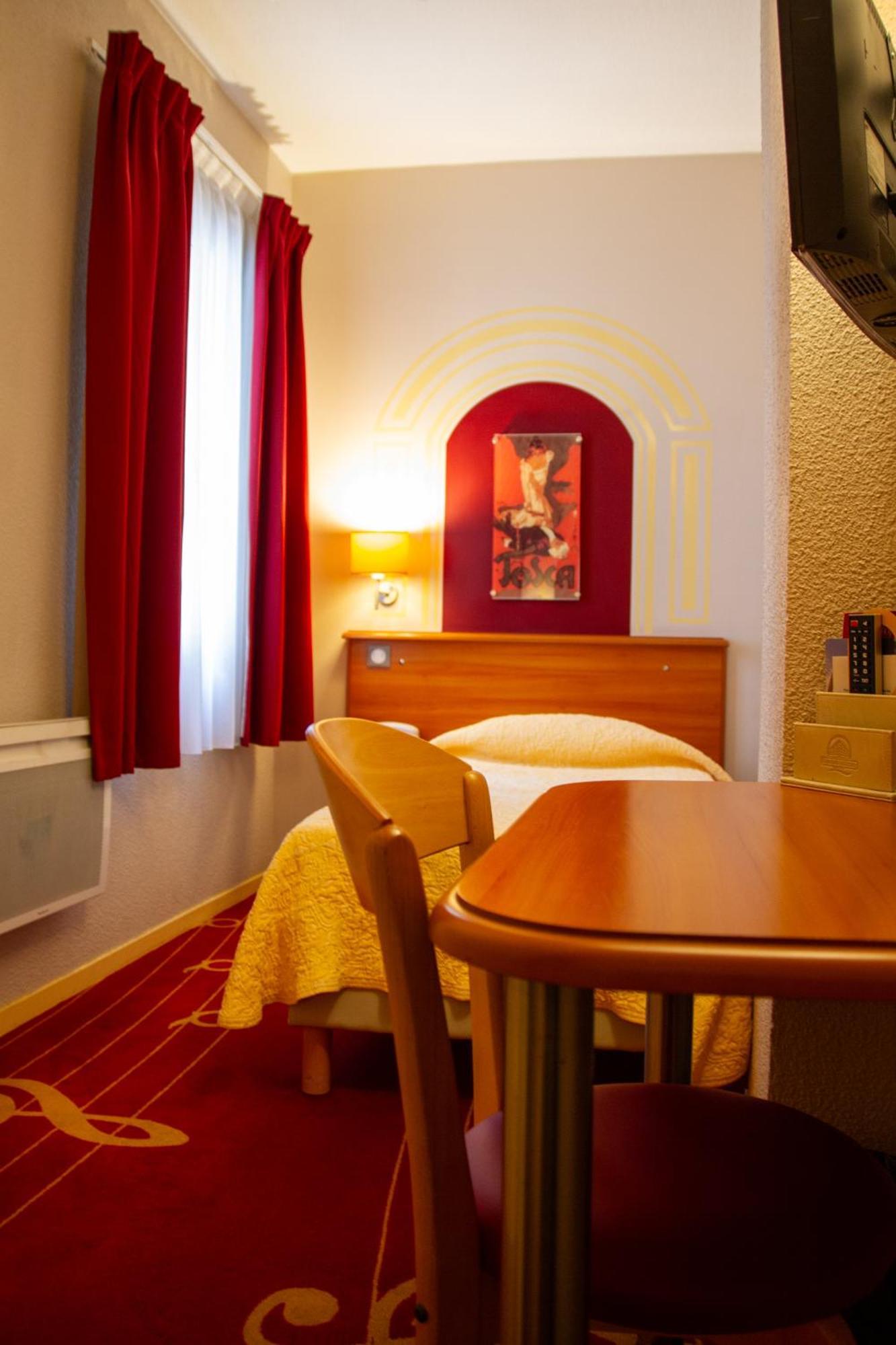 Economy Single Room