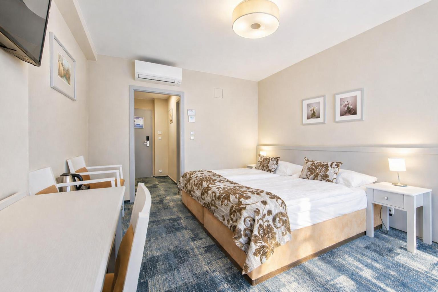 Standard Double Room Water World Access