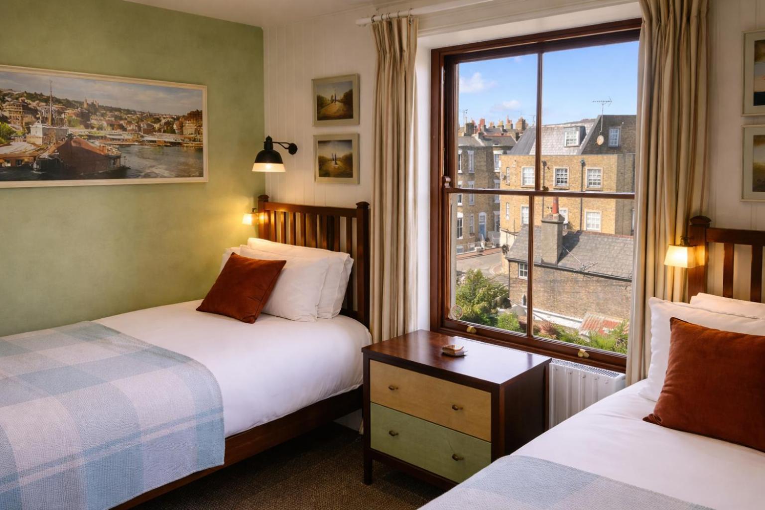 Twin Room Garden View