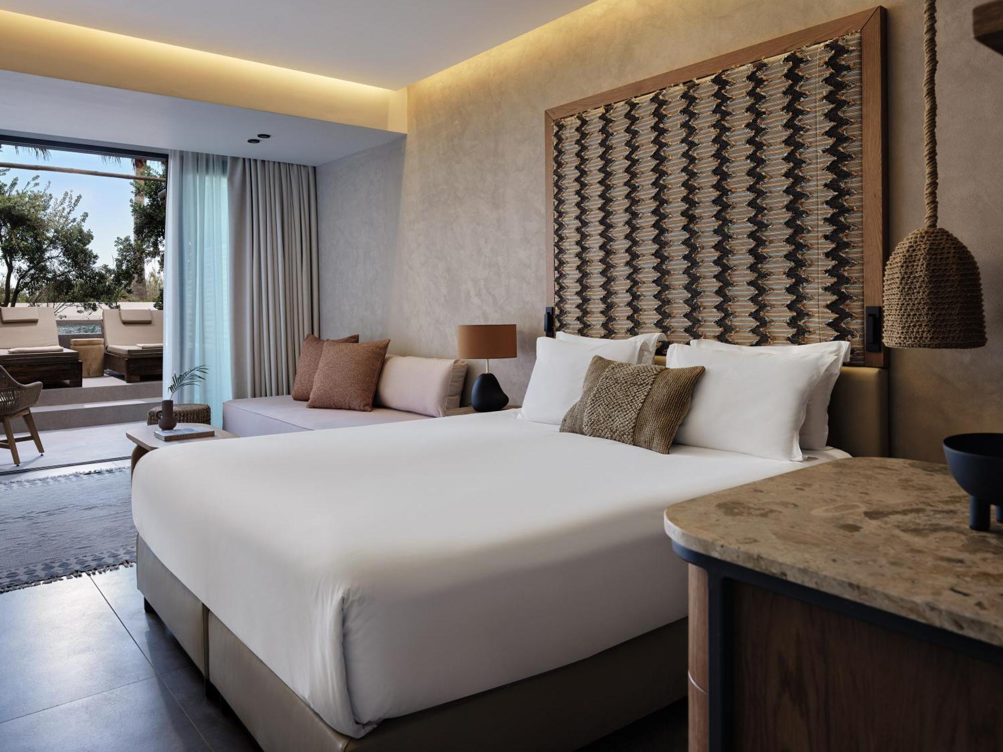 Premium Queen Room Balcony Sea View Accessible