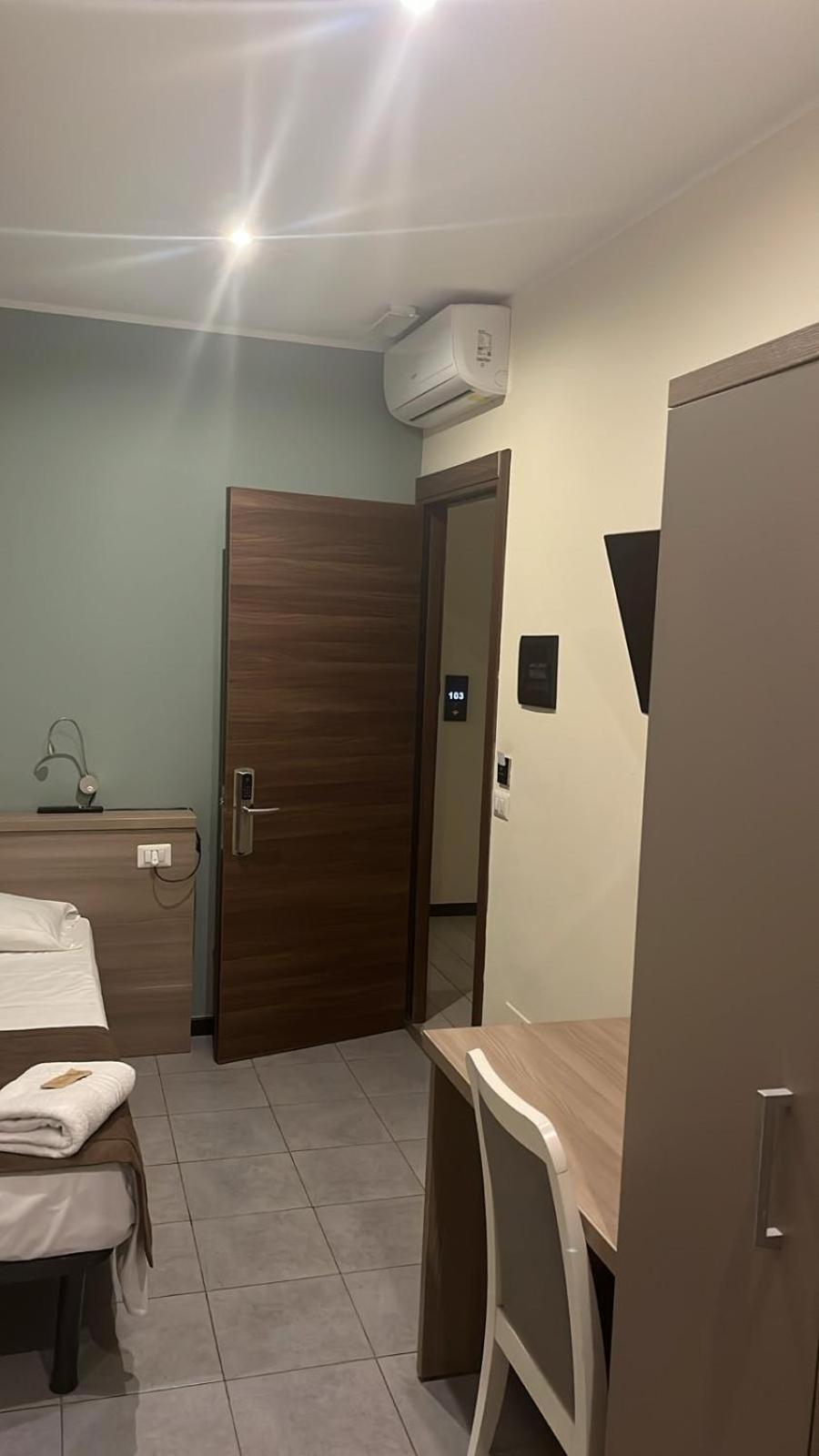 Economy Single Room