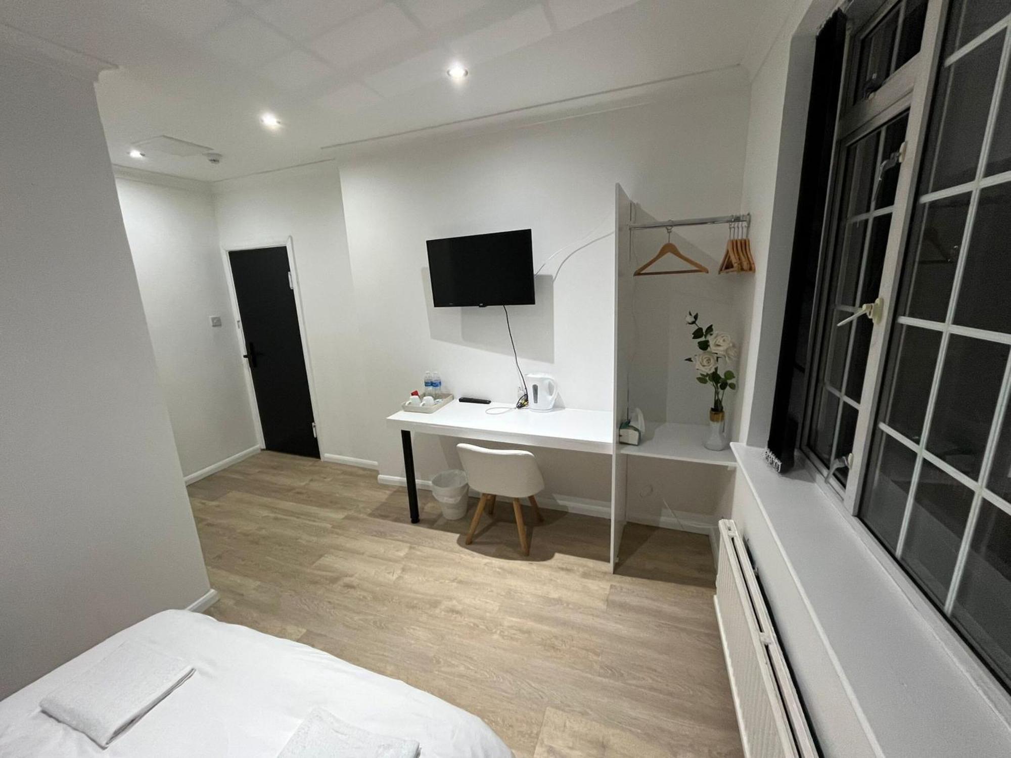 Single Room Shower,1766363950:JPEG