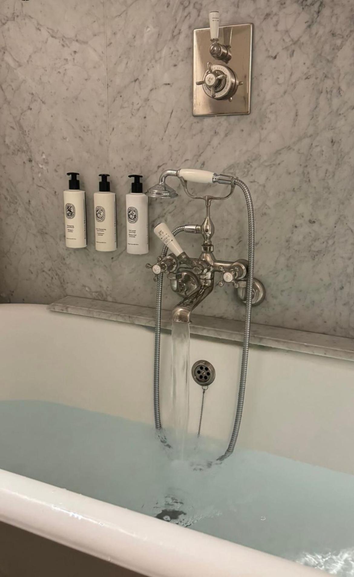 Family Suite,1766454279:JPEG
