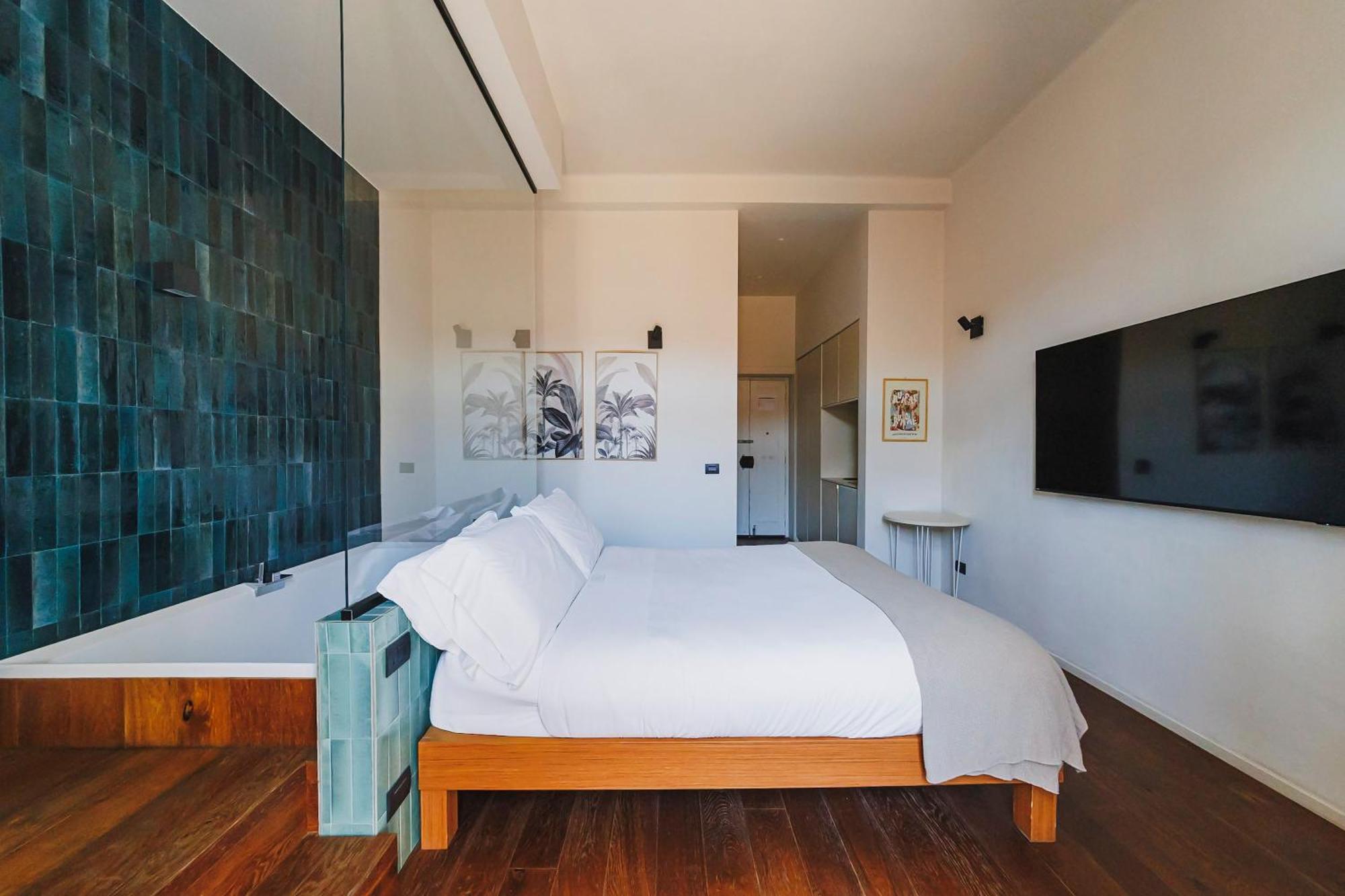 King Room Spa Bath