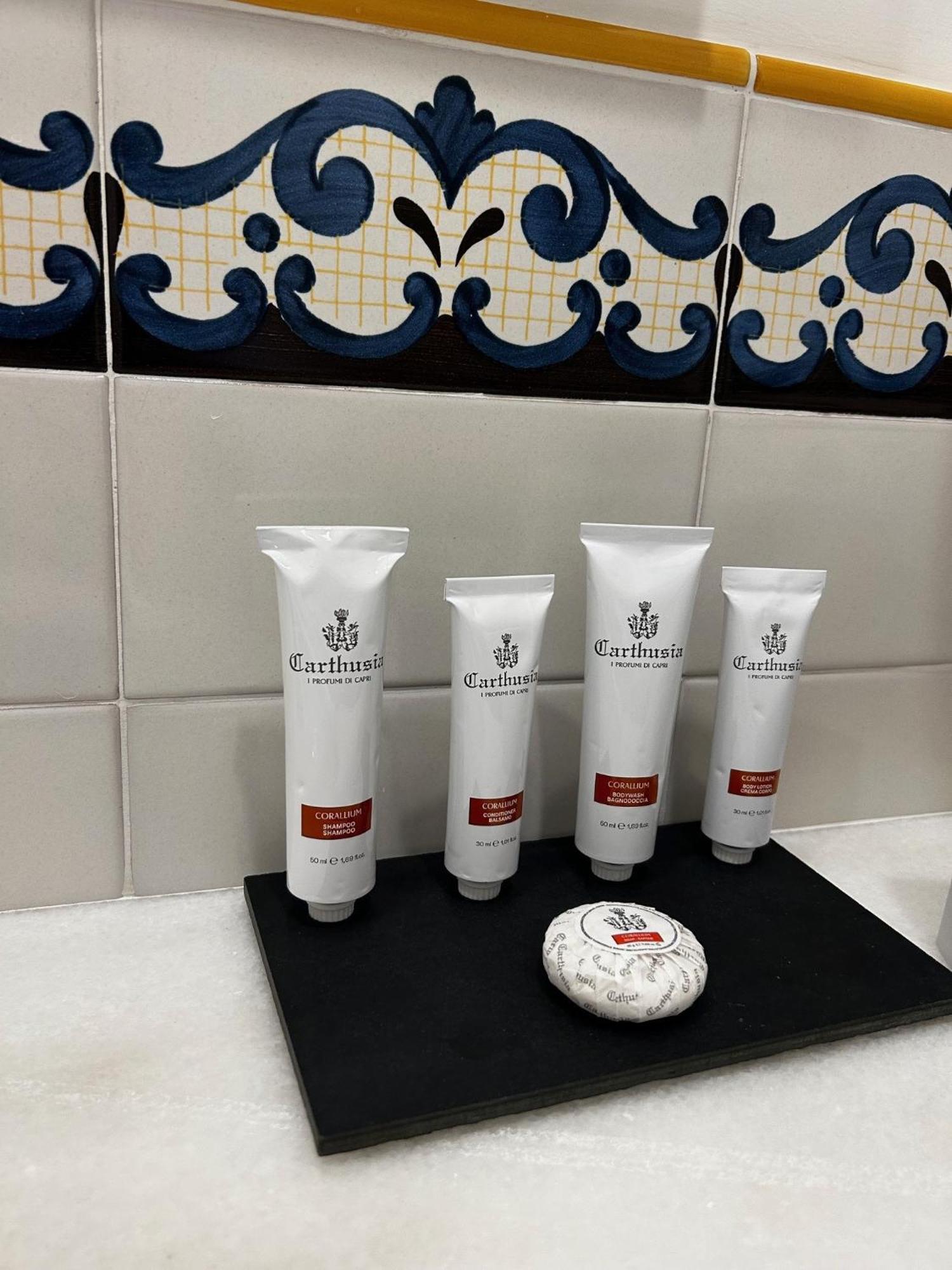 Queen Room Spa Bath