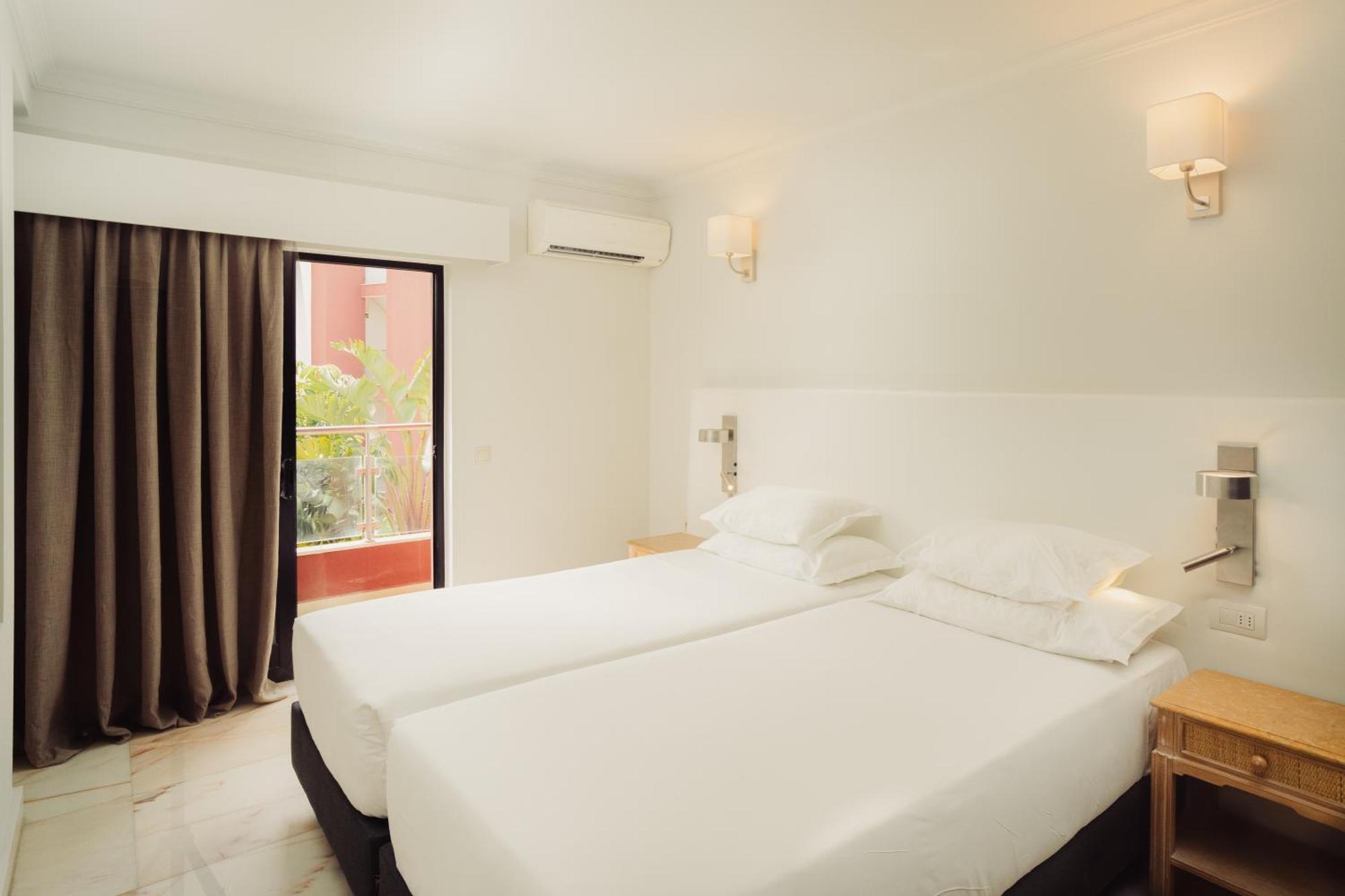 Sunset Apartment