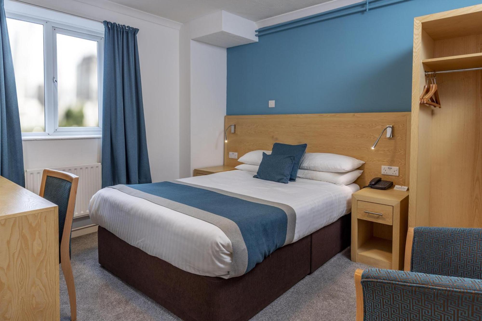 Family Room One Double Bed One Single Bed One Bunk Bed Non-Smoking