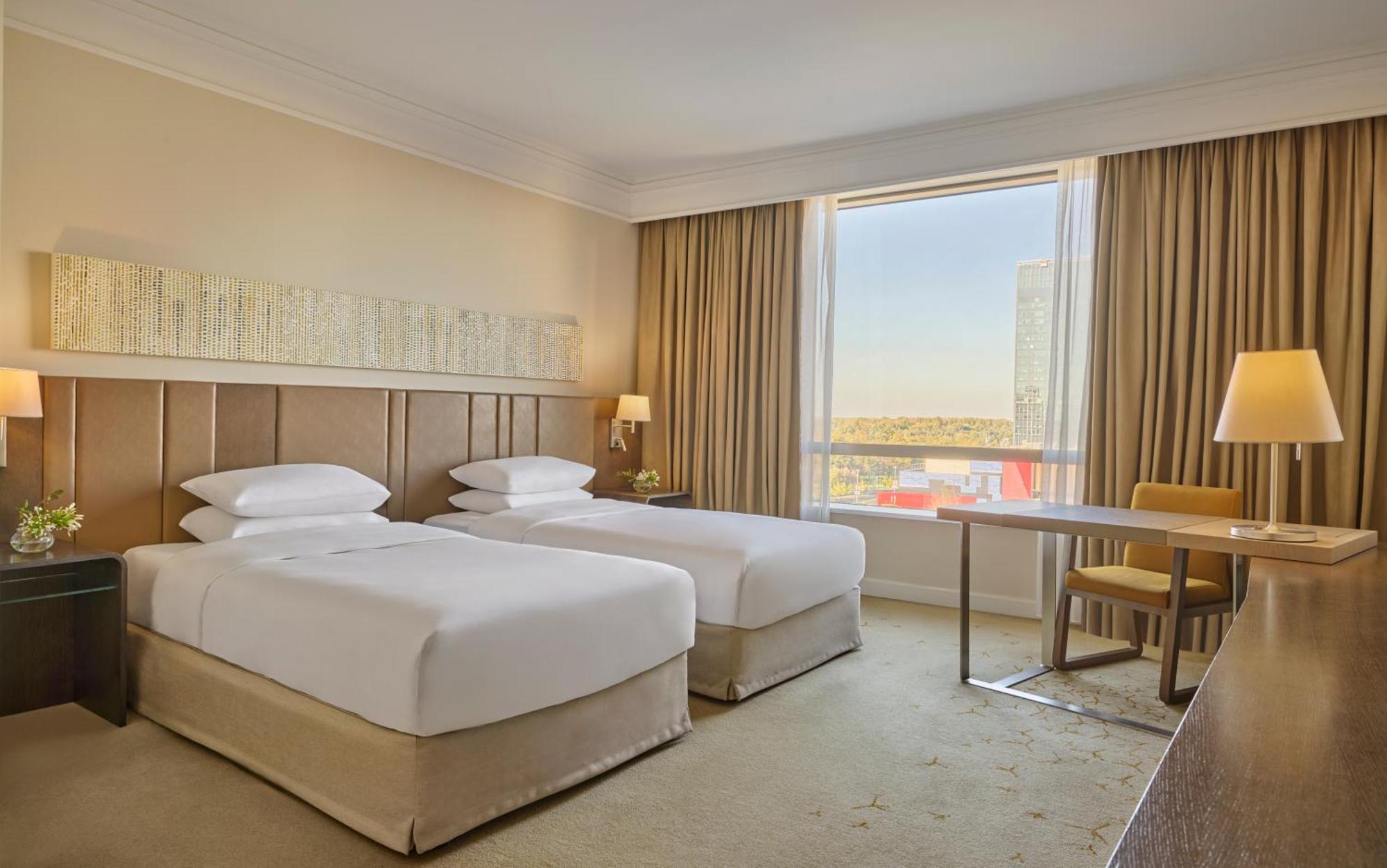 Twin Room Club Access