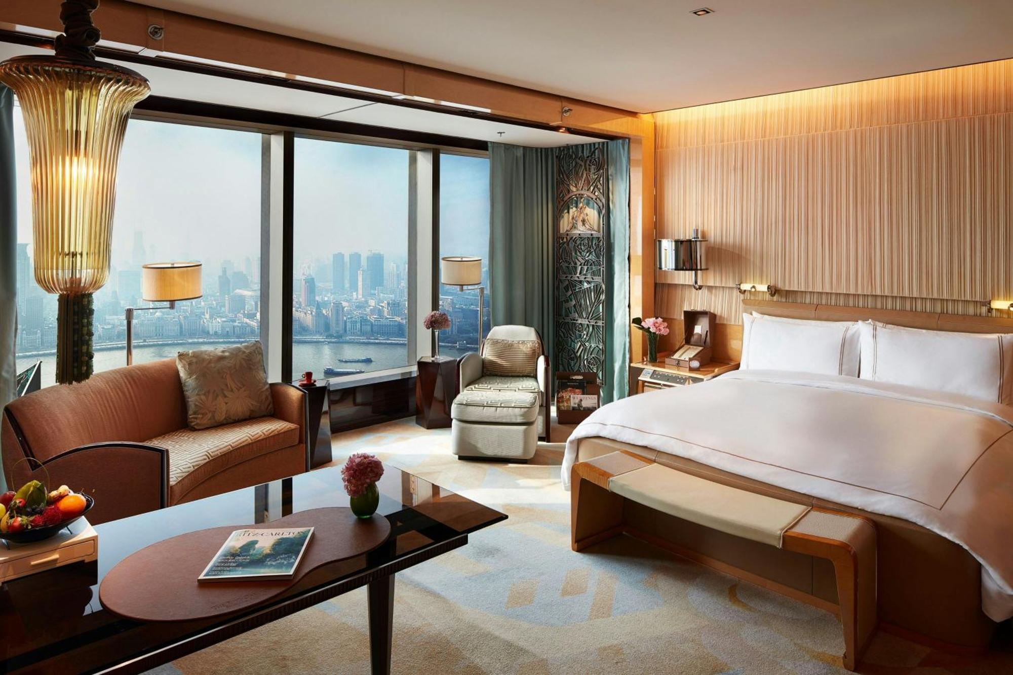 Shanghai Bund View Room